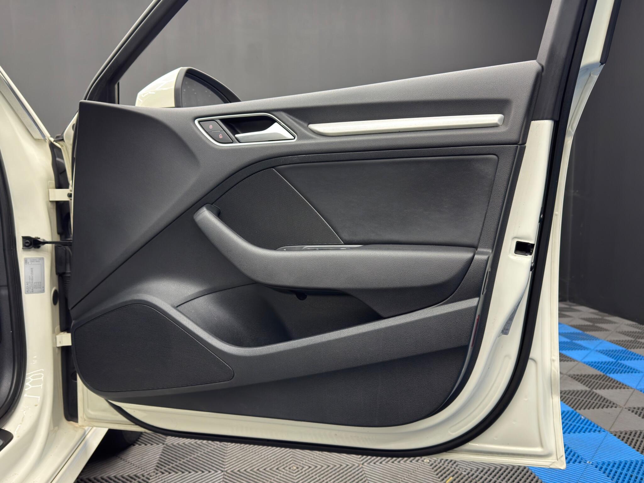 Audi A3 1.6 TDI S line Sportback Euro 5 (s/s) 5dr 5dr Manual 2025