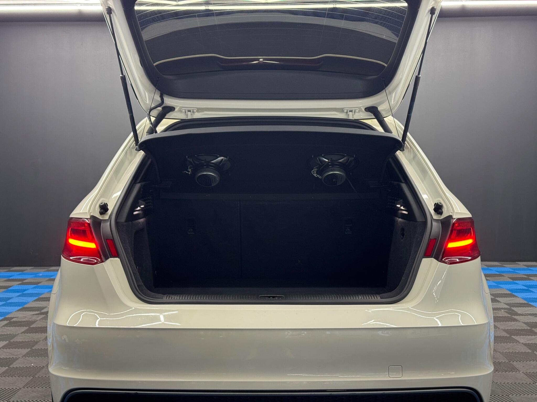 Audi A3 1.6 TDI S line Sportback Euro 5 (s/s) 5dr 5dr Manual 2025