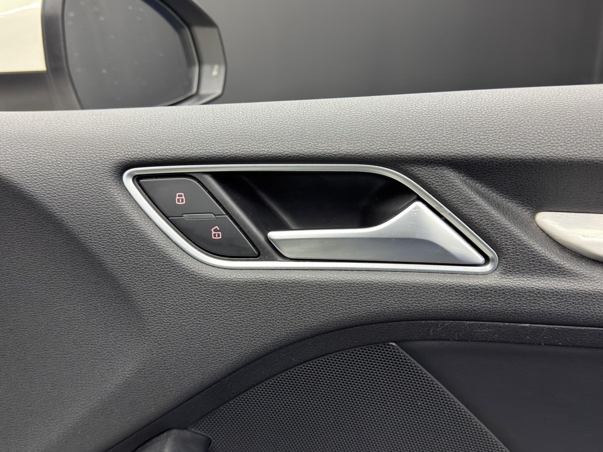 Audi A3 1.6 TDI S line Sportback Euro 5 (s/s) 5dr 5dr Manual 2025