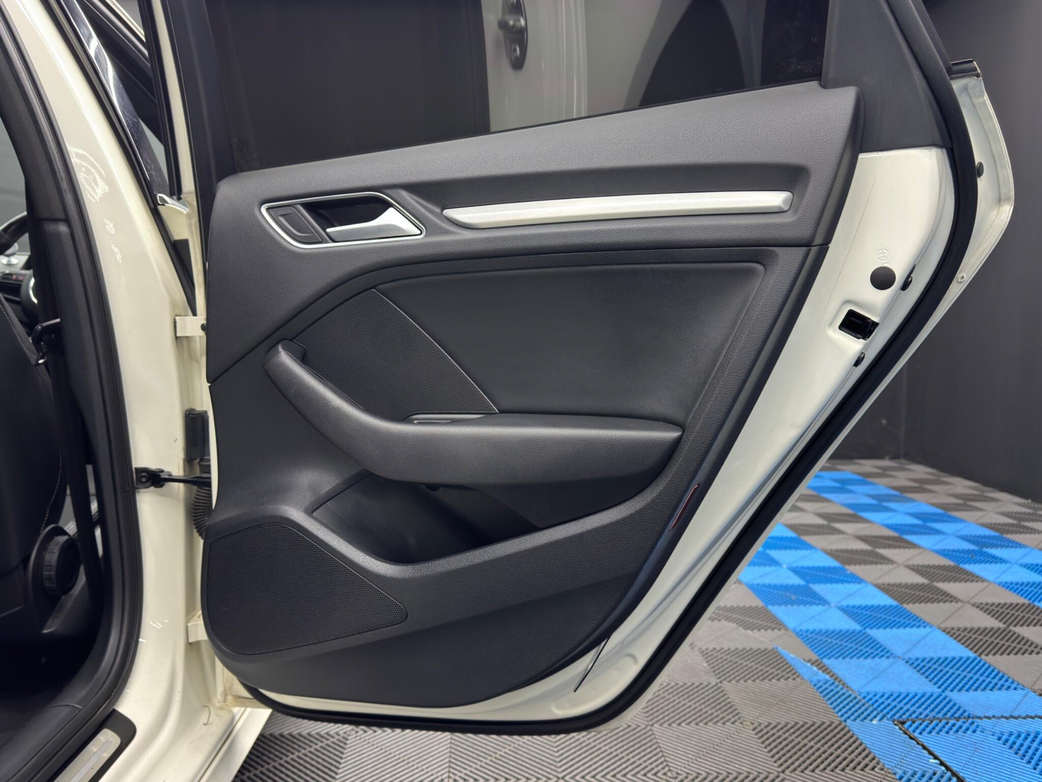 Audi A3 1.6 TDI S line Sportback Euro 5 (s/s) 5dr 5dr Manual 2025