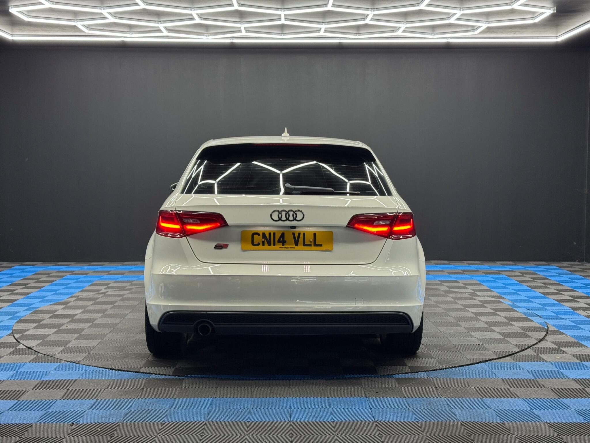 Audi A3 1.6 TDI S line Sportback Euro 5 (s/s) 5dr 5dr Manual 2025