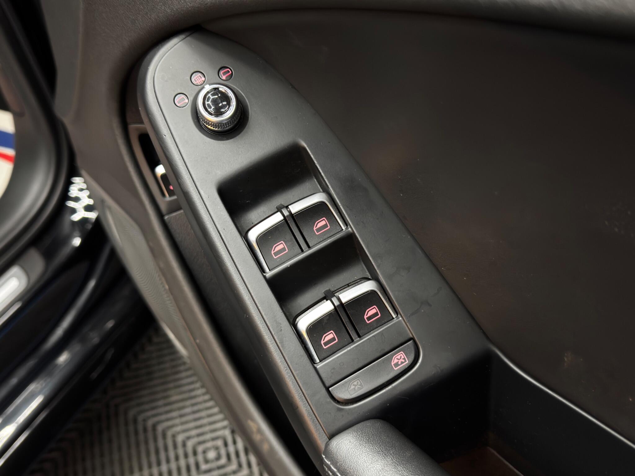 Audi A4 2.0 TFSI Black Edition S Tronic quattro Euro 6 (s/s) 4dr 4dr Automatic 2025