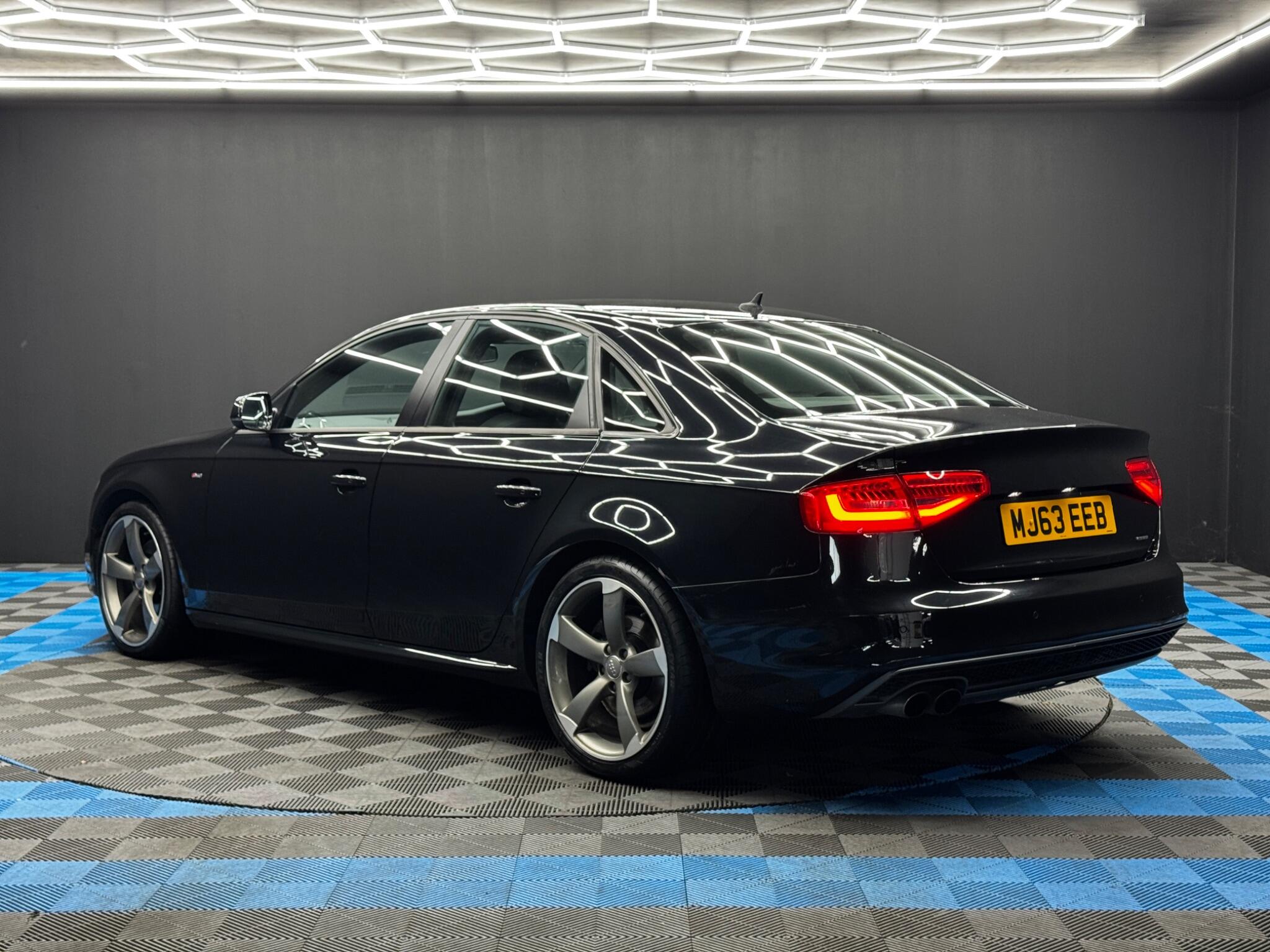 Audi A4 2.0 TFSI Black Edition S Tronic quattro Euro 6 (s/s) 4dr 4dr Automatic 2025