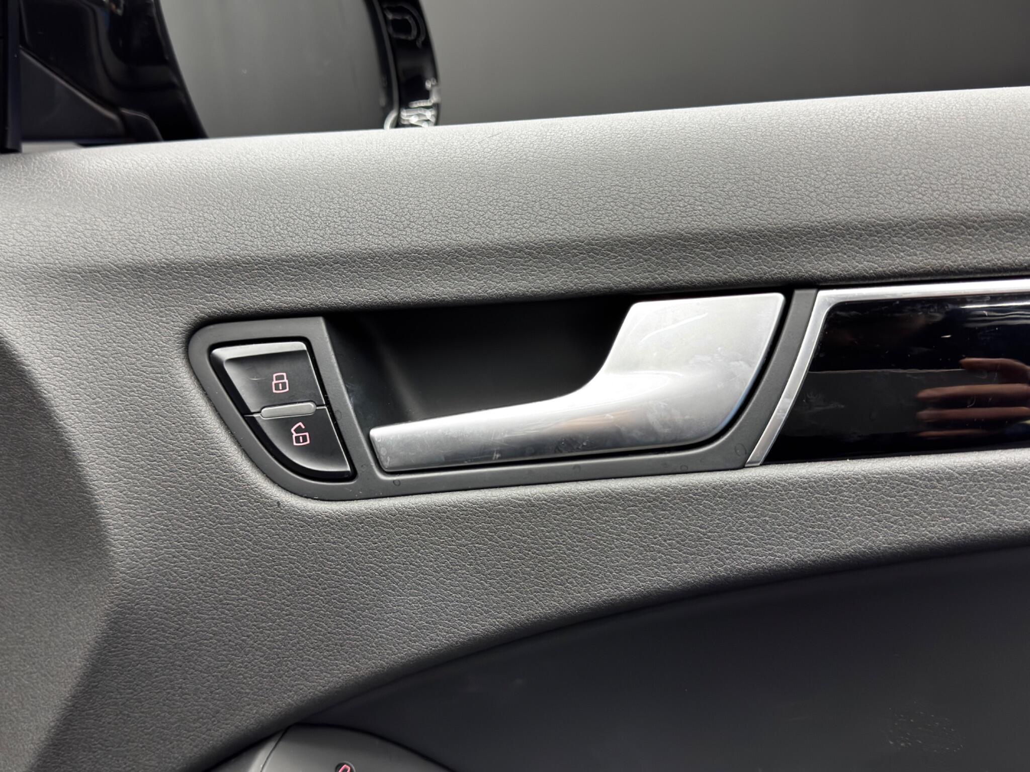 Audi A4 2.0 TFSI Black Edition S Tronic quattro Euro 6 (s/s) 4dr 4dr Automatic 2025