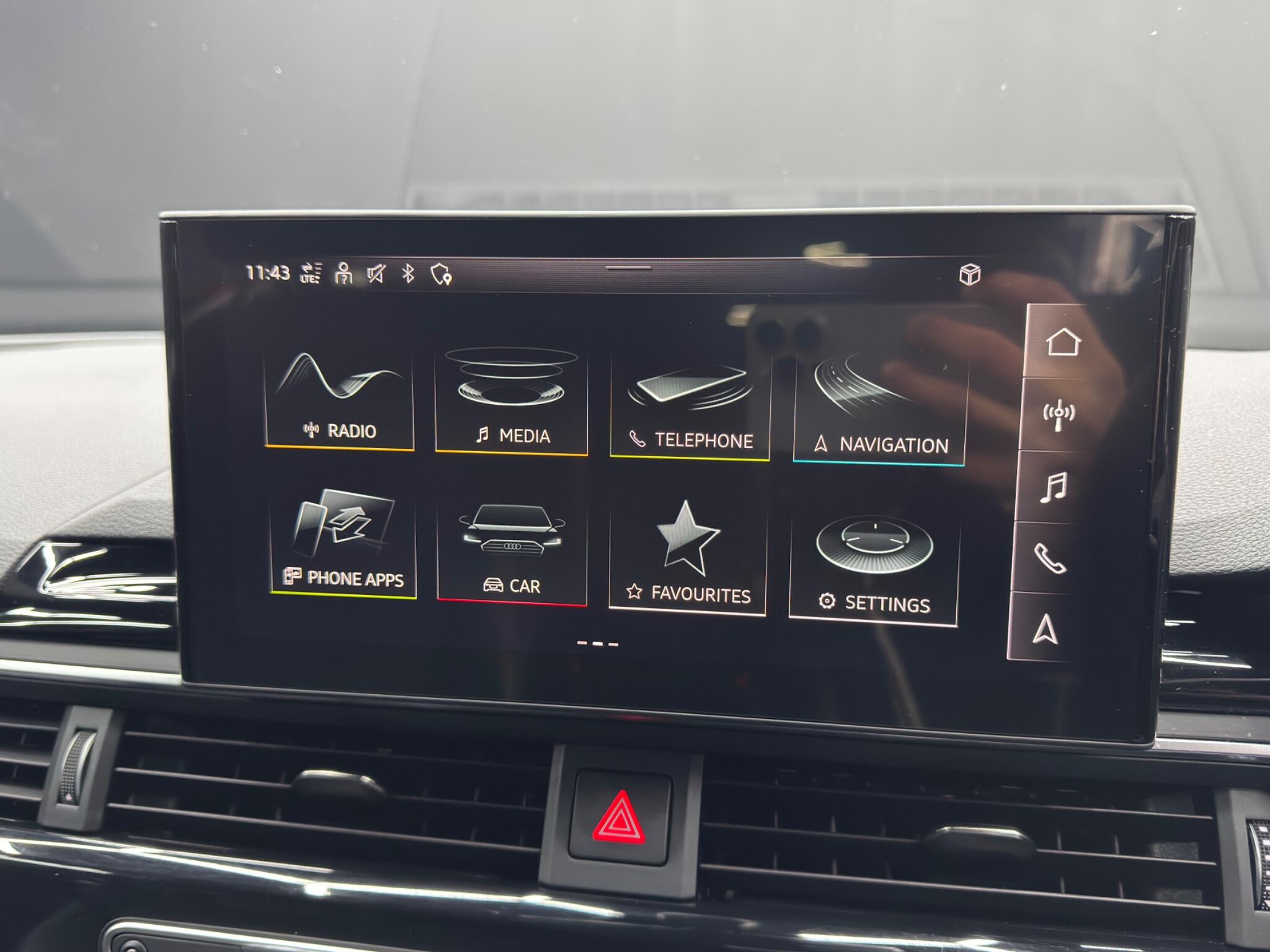 Audi A4 Avant 2.0 TDI 35 Black Edition S Tronic Euro 6 (s/s) 5dr 5dr Automatic 2026