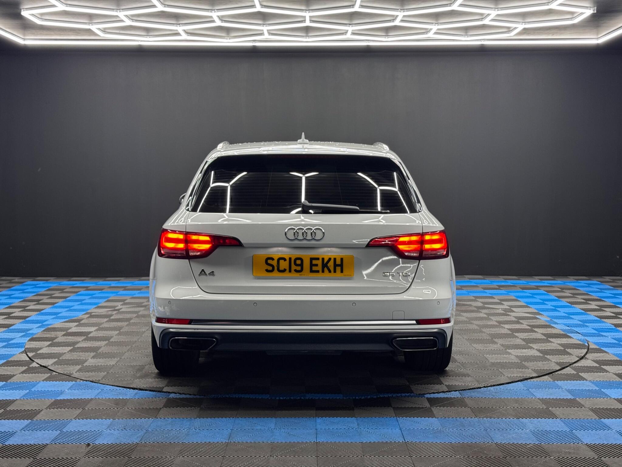 Audi A4 Avant 2.0 TDI 35 Sport S Tronic Euro 6 (s/s) 5dr 5dr Automatic 2025