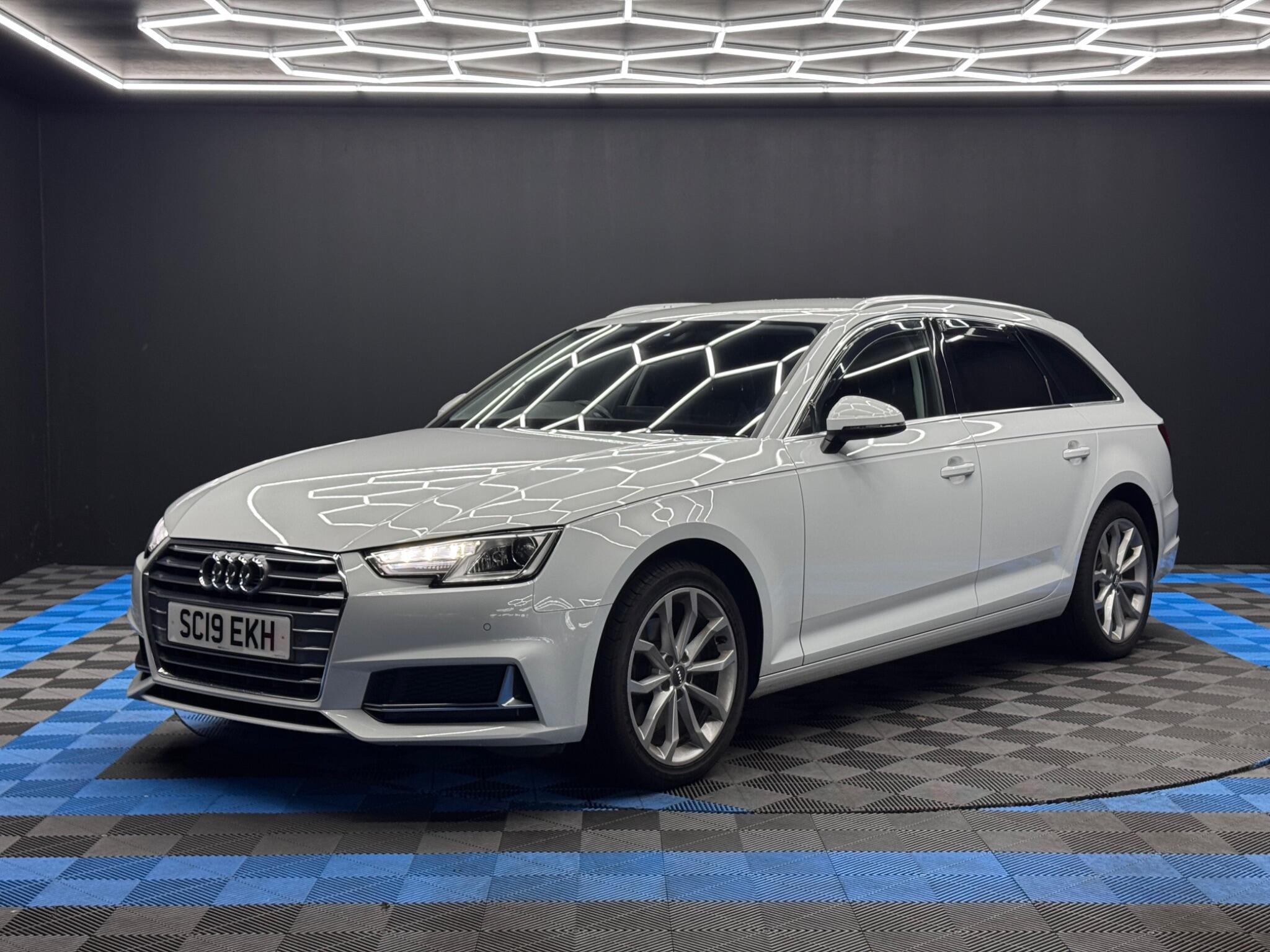 Audi A4 Avant 2.0 TDI 35 Sport S Tronic Euro 6 (s/s) 5dr 5dr Automatic 2025