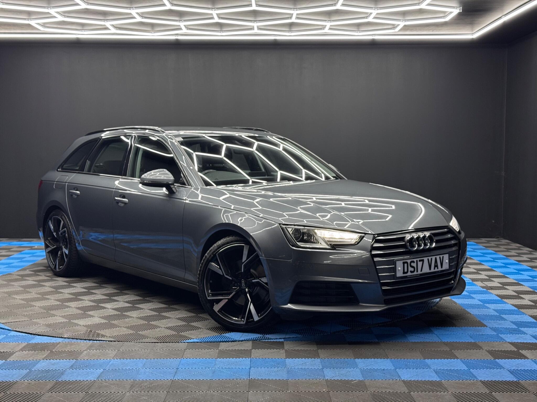 Audi A4 Avant 2.0 TDI ultra Sport Euro 6 (s/s) 5dr 5dr Manual 2025