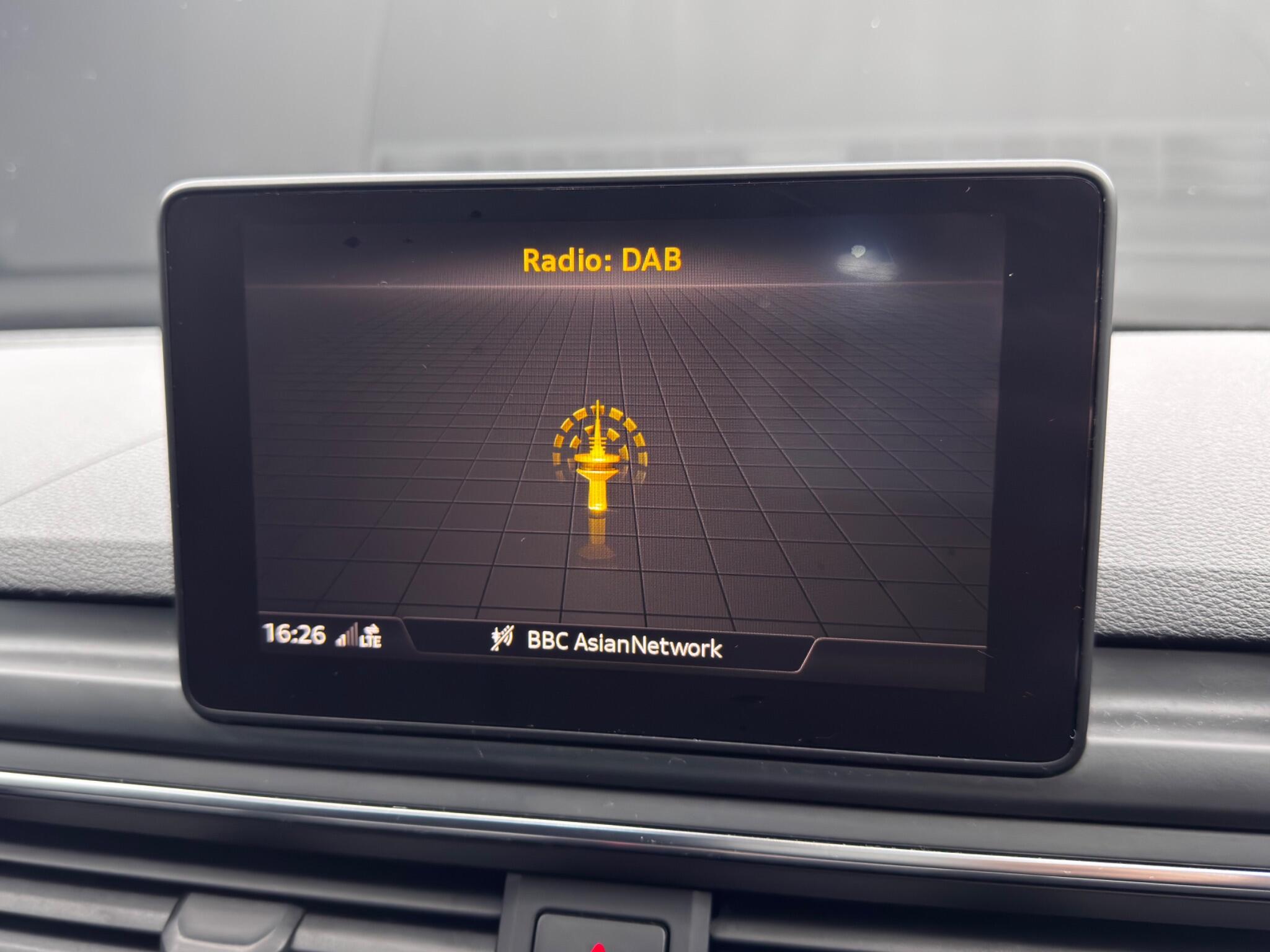 Audi A4 Avant 2.0 TDI ultra Sport Euro 6 (s/s) 5dr 5dr Manual 2025