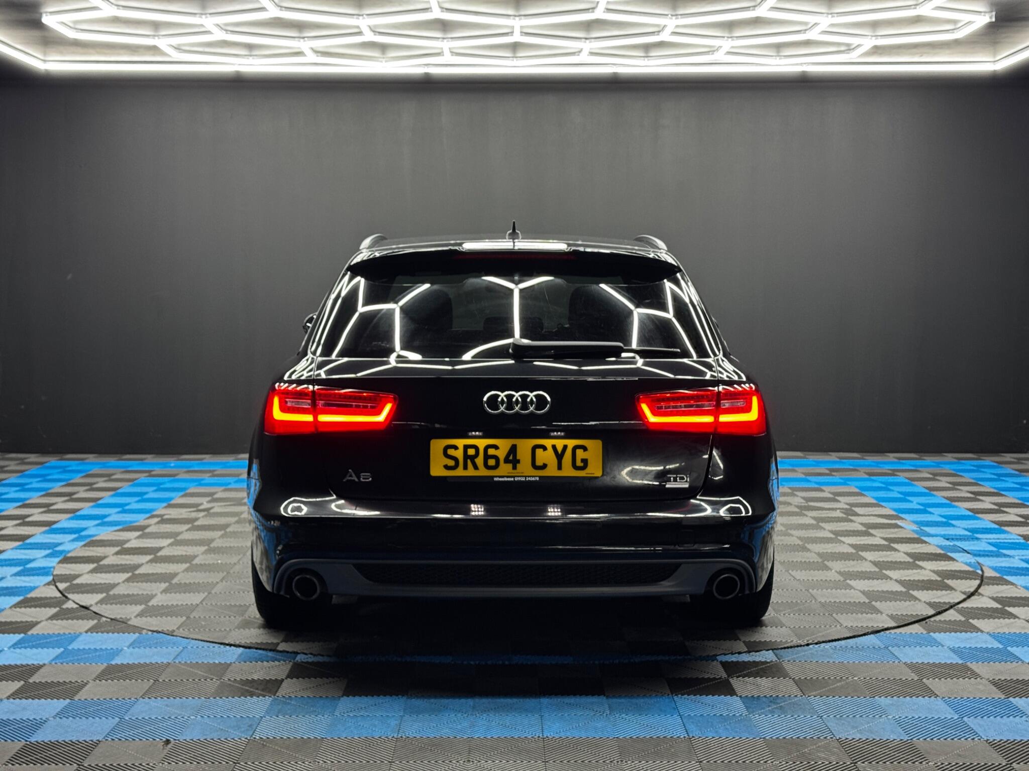 Audi A6 Avant 2.0 TDI ultra Black Edition S Tronic Euro 6 (s/s) 5dr 5dr Automatic 2025