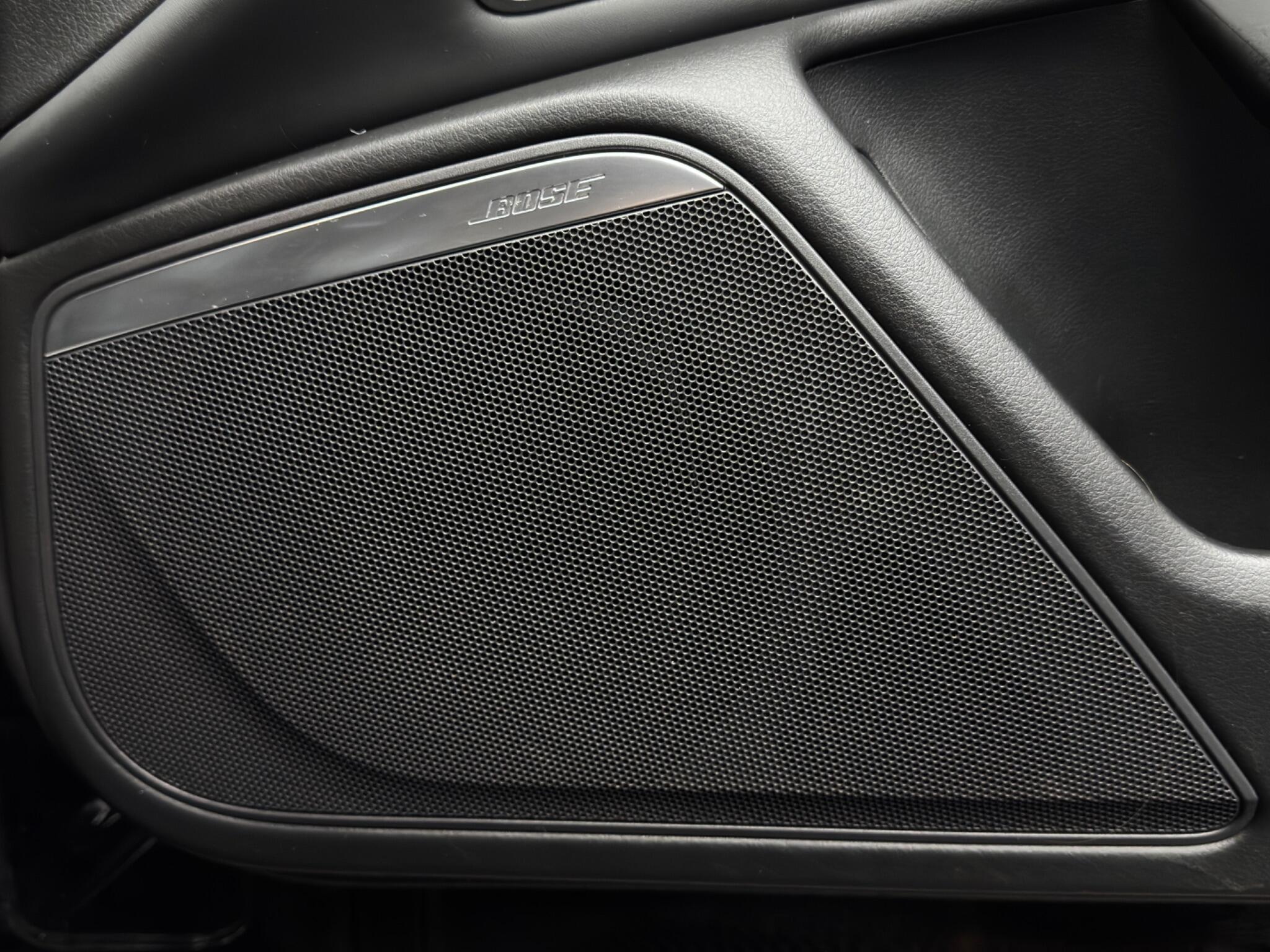 Audi A6 Avant 2.0 TDI ultra Black Edition S Tronic Euro 6 (s/s) 5dr 5dr Automatic 2025