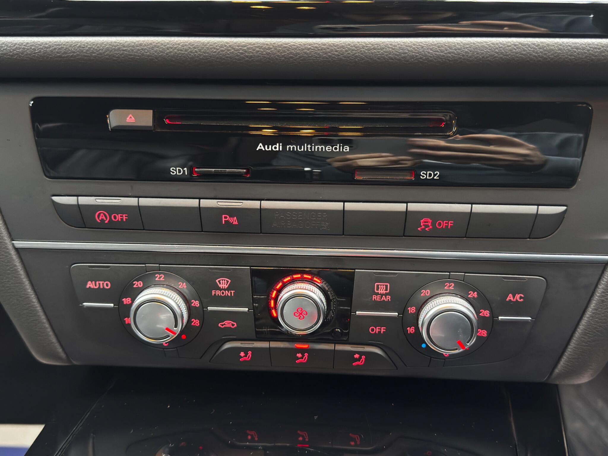 Audi A6 Avant 2.0 TDI ultra Black Edition S Tronic Euro 6 (s/s) 5dr 5dr Automatic 2025