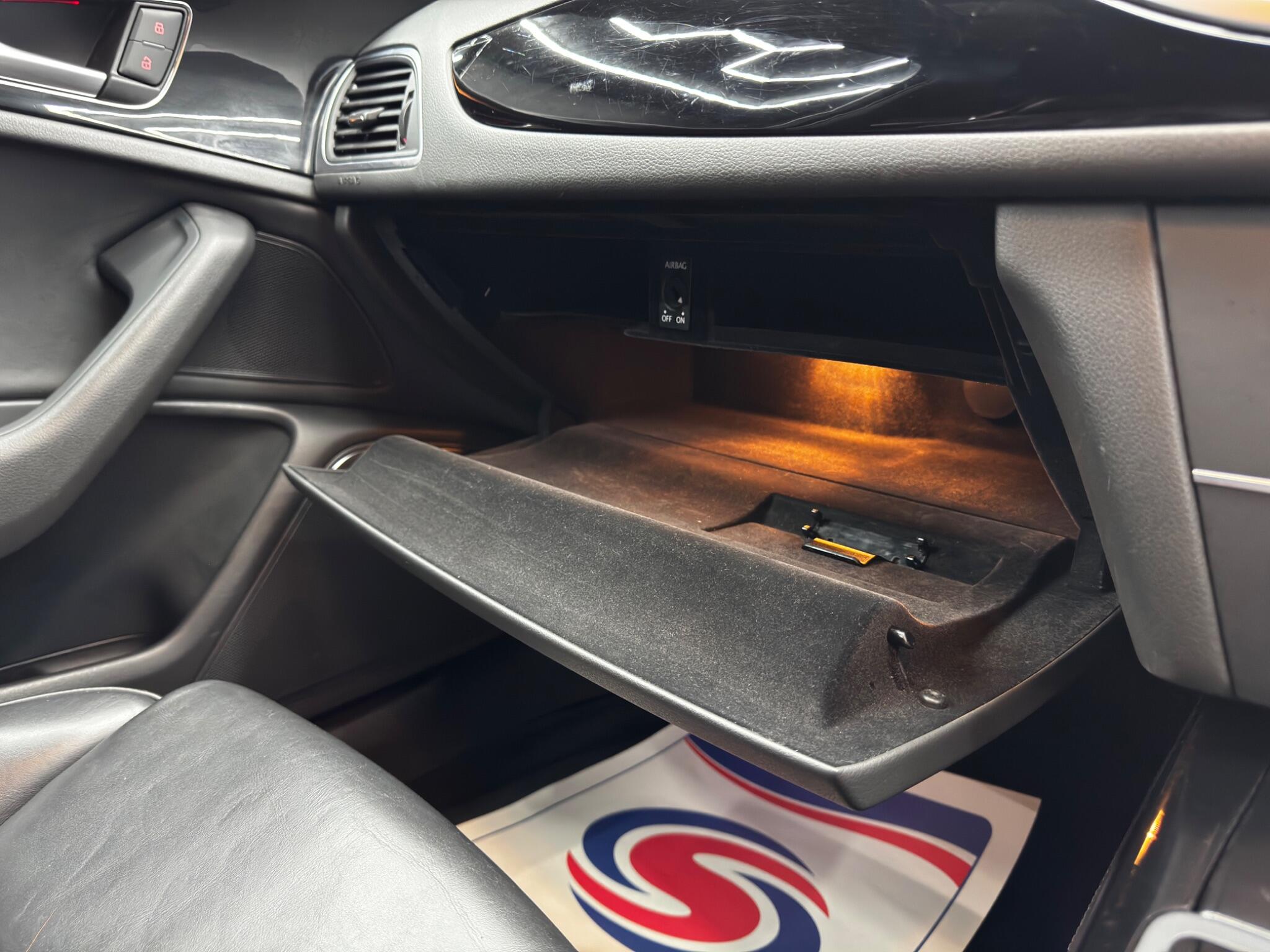 Audi A6 Avant 2.0 TDI ultra Black Edition S Tronic Euro 6 (s/s) 5dr 5dr Automatic 2025