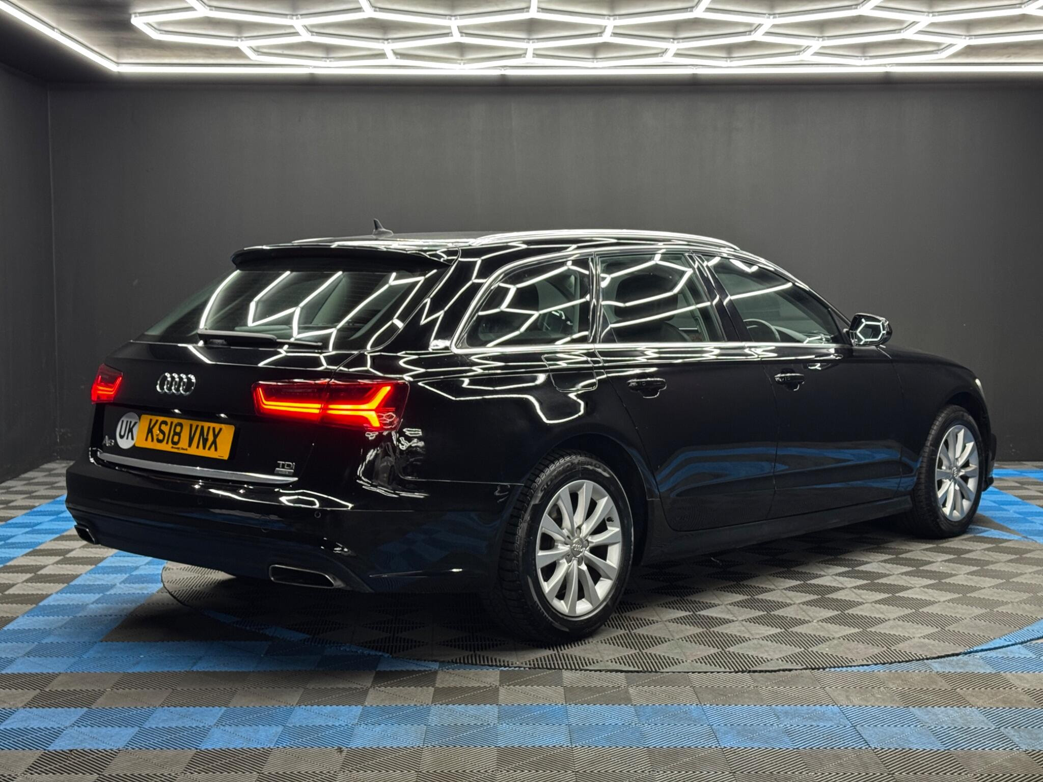 Audi A6 Avant 2.0 TDI ultra SE Executive S Tronic Euro 6 (s/s) 5dr 5dr Automatic 2026