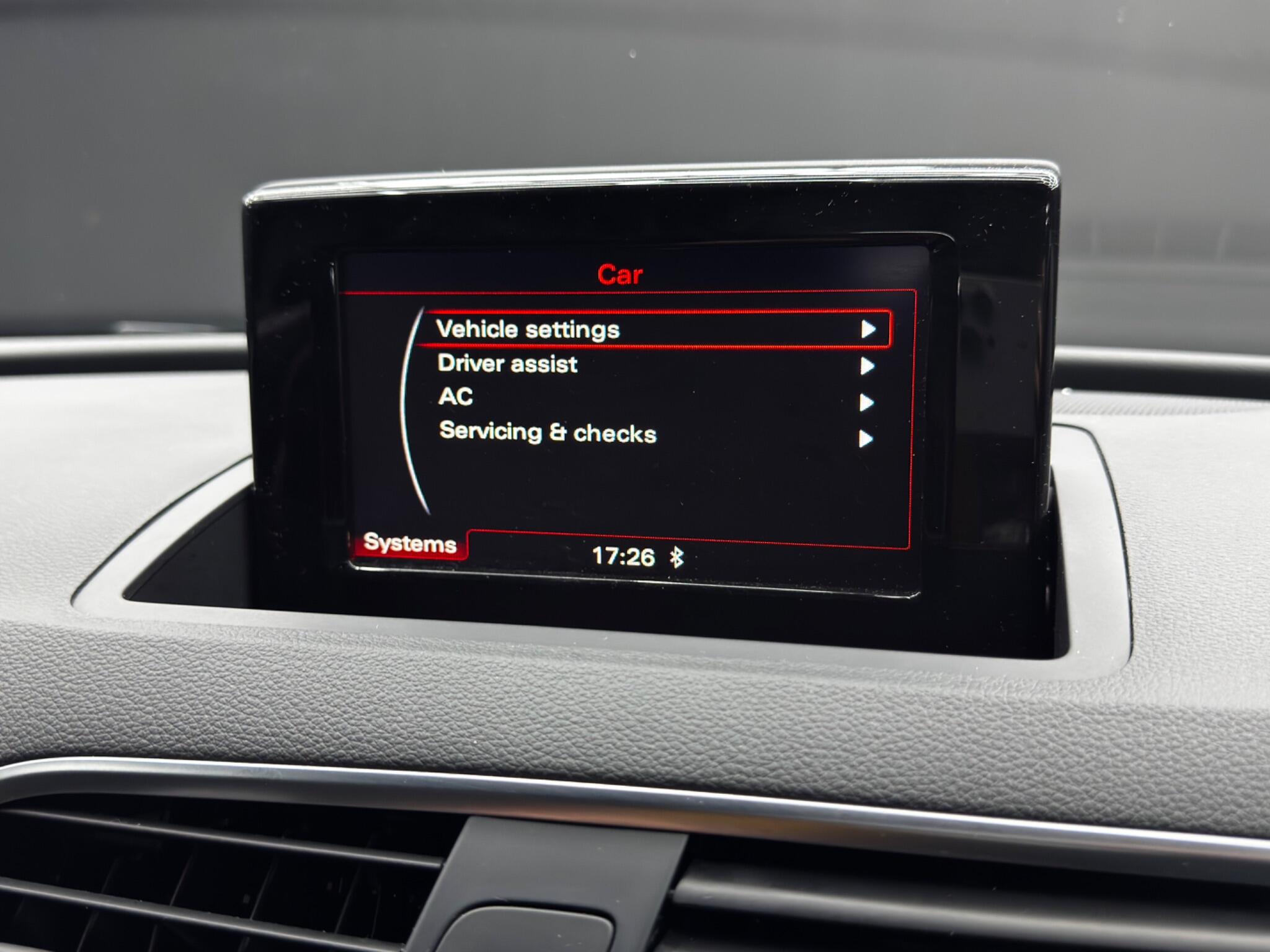 Audi Q3 2.0 TDI S line Euro 6 (s/s) 5dr (Nav) 5dr Manual 2025