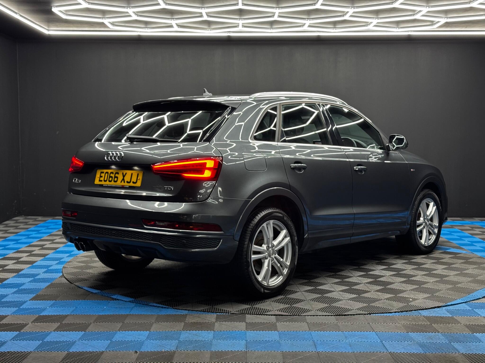 Audi Q3 2.0 TDI S line Euro 6 (s/s) 5dr (Nav) 5dr Manual 2025