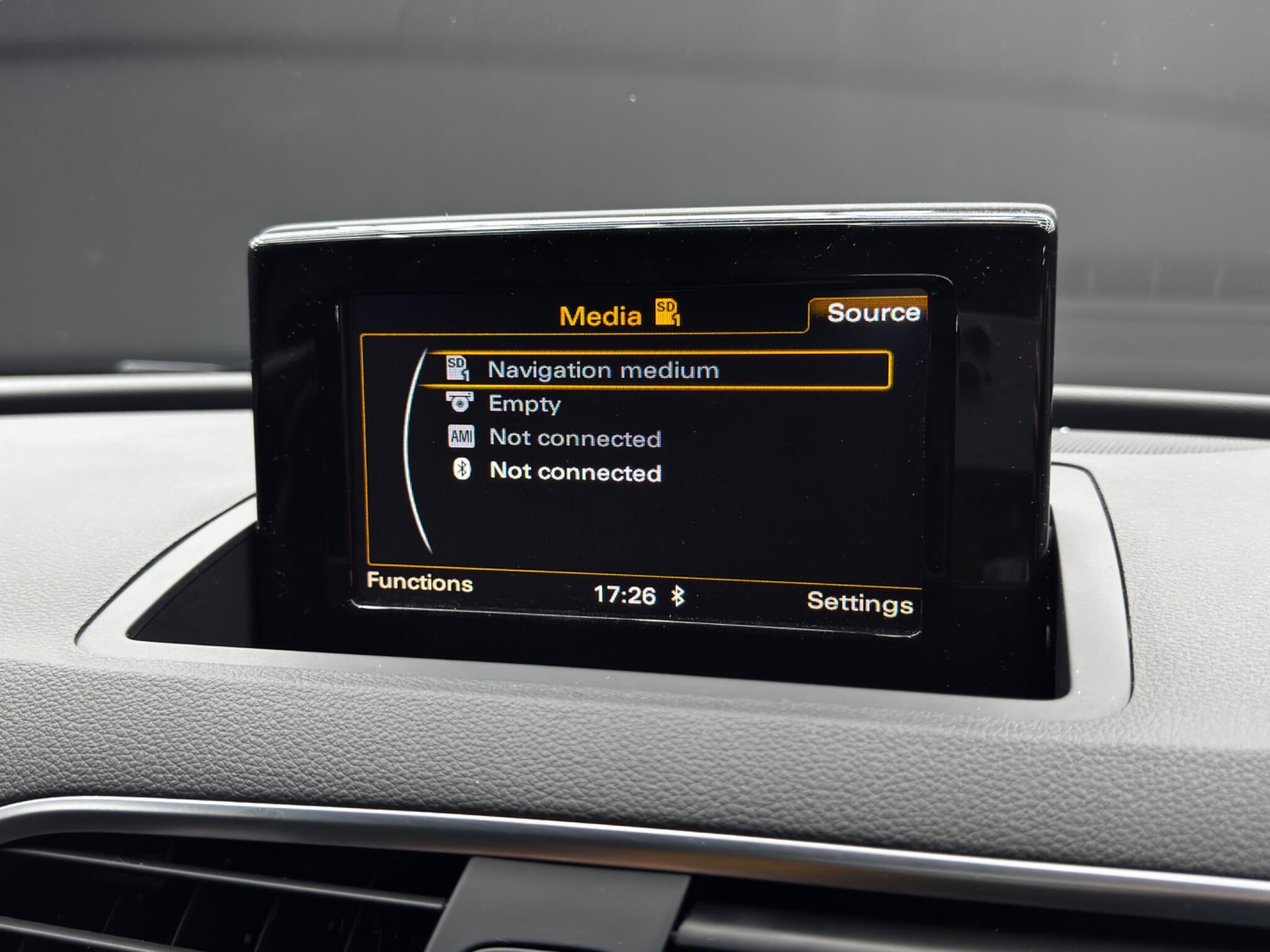 Audi Q3 2.0 TDI S line Euro 6 (s/s) 5dr (Nav) 5dr Manual 2025