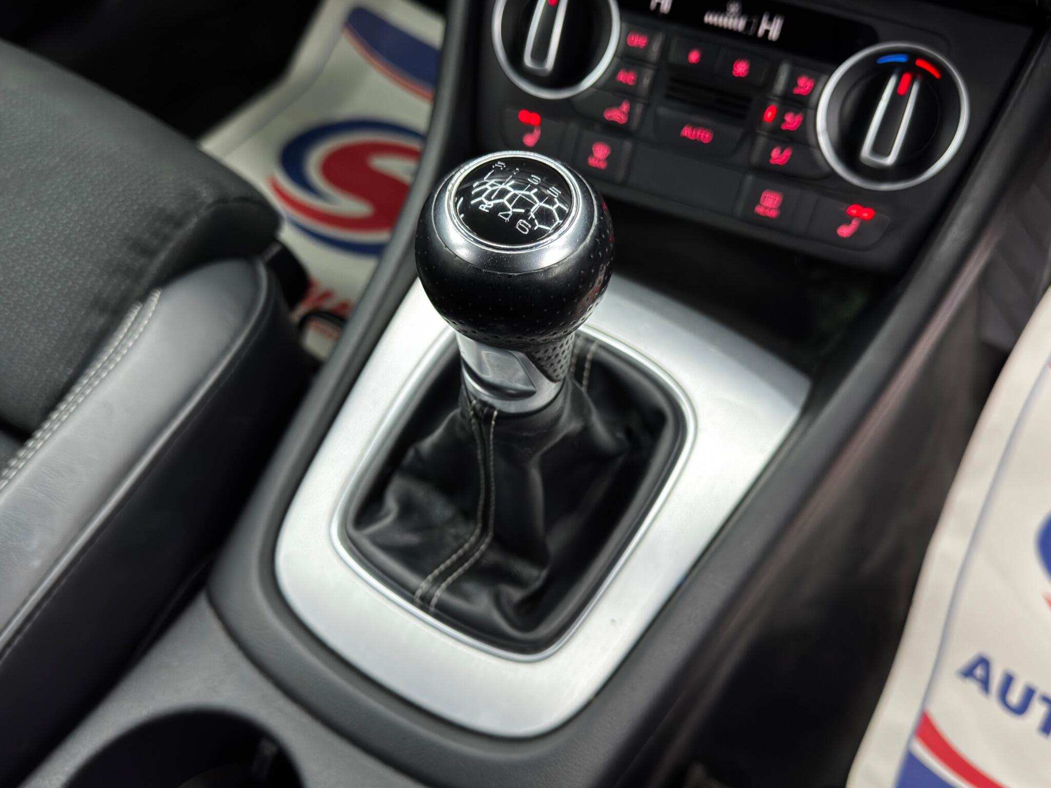 Audi Q3 2.0 TDI S line quattro Euro 6 (s/s) 5dr 5dr Manual 2025