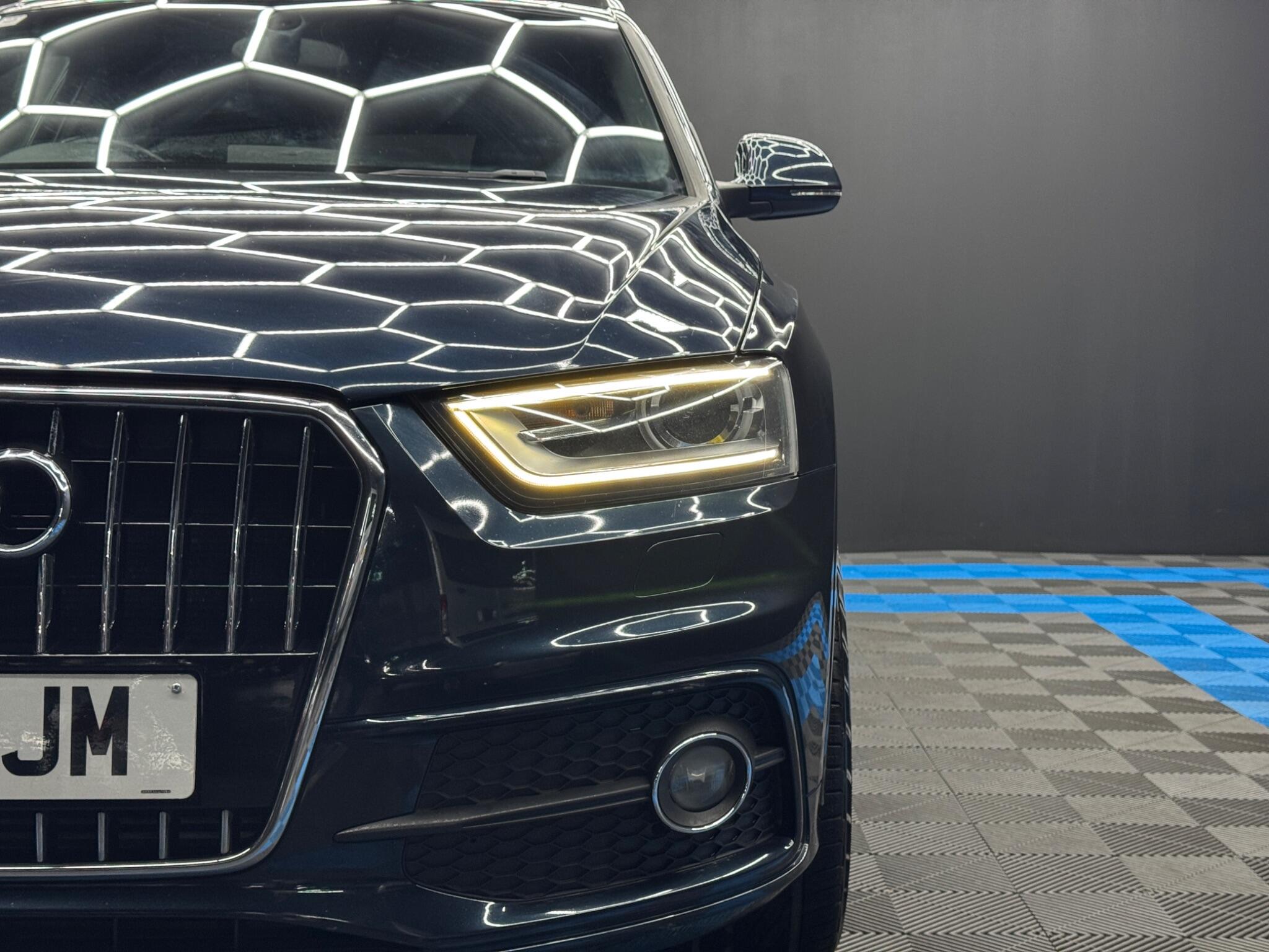 Audi Q3 2.0 TDI S line S Tronic quattro Euro 5 (s/s) 5dr 5dr Automatic 2026