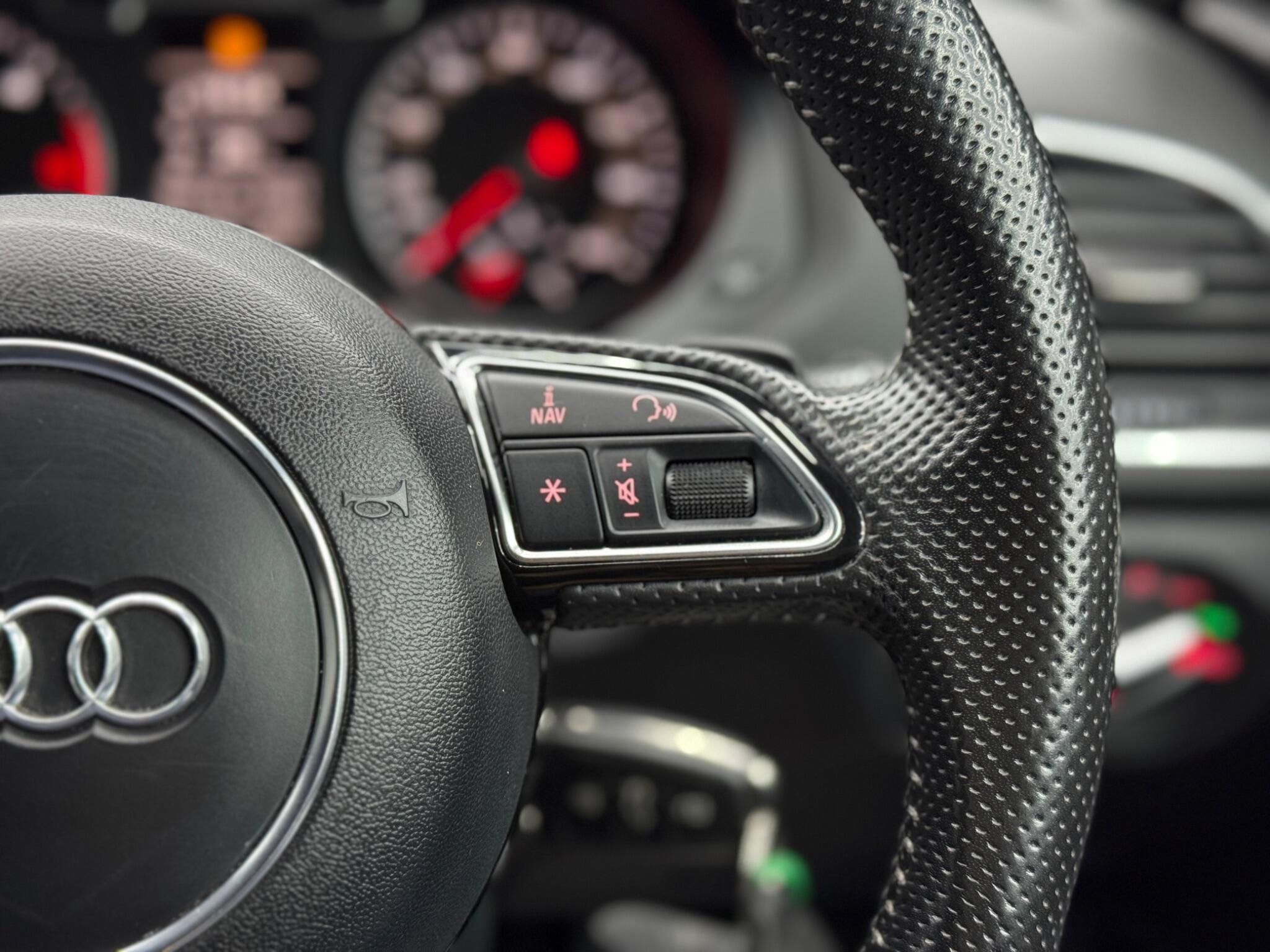 Audi Q3 2.0 TDI S line S Tronic quattro Euro 5 (s/s) 5dr 5dr Automatic 2026