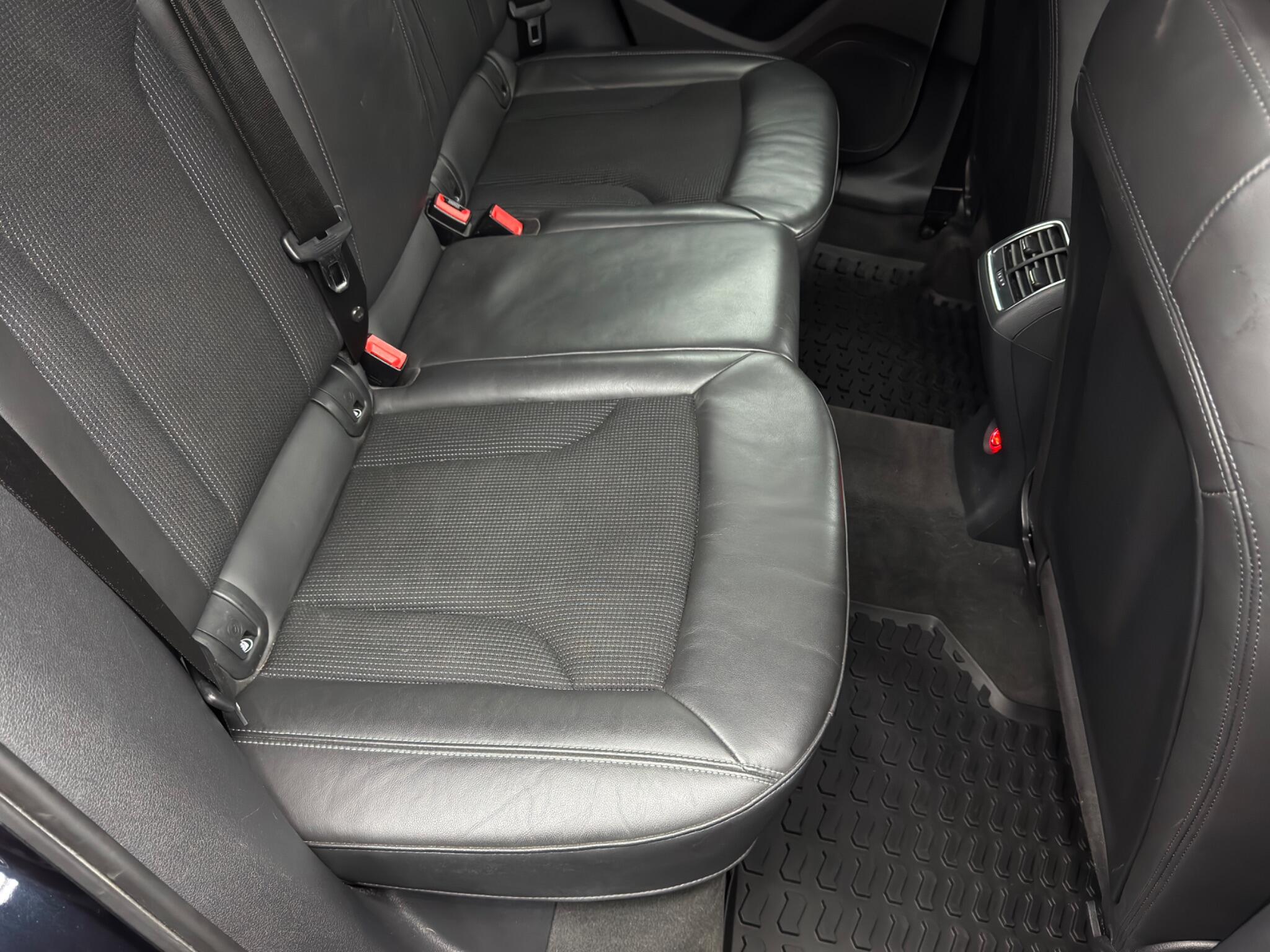 Audi Q3 2.0 TDI S line S Tronic quattro Euro 5 (s/s) 5dr 5dr Automatic 2026