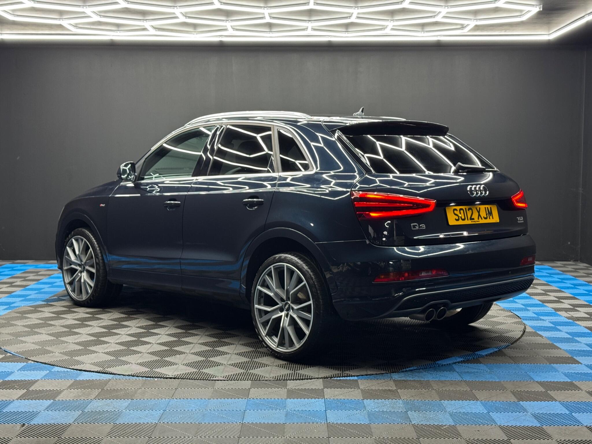 Audi Q3 2.0 TDI S line S Tronic quattro Euro 5 (s/s) 5dr 5dr Automatic 2026