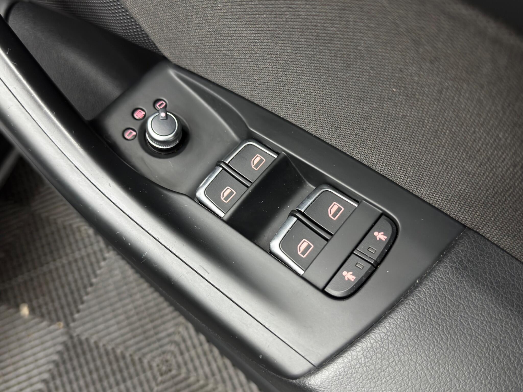 Audi Q3 2.0 TDI Sport Euro 6 (s/s) 5dr 5dr Manual 2025