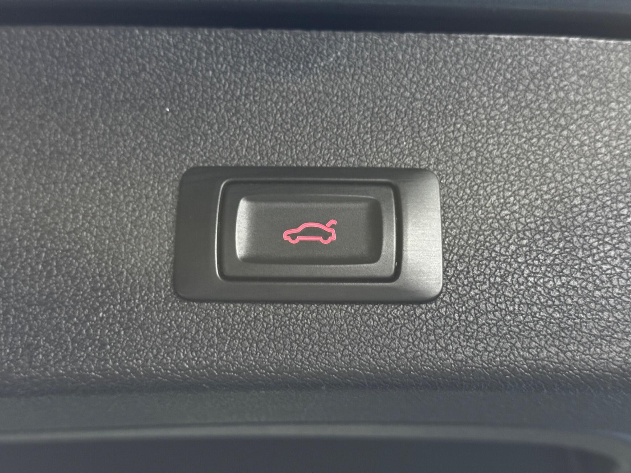 Audi Q5 2.0 TDI S line Plus S Tronic quattro Euro 6 (s/s) 5dr 5dr Automatic 2025