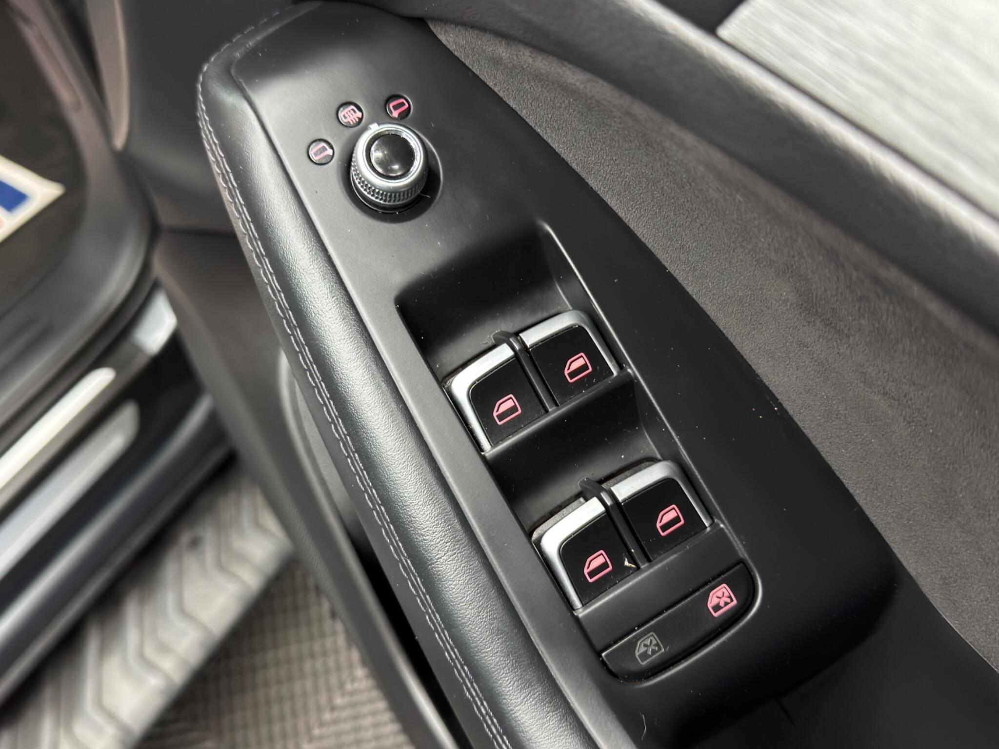 Audi Q5 2.0 TDI S line S Tronic quattro Euro 6 (s/s) 5dr 5dr Automatic 2026