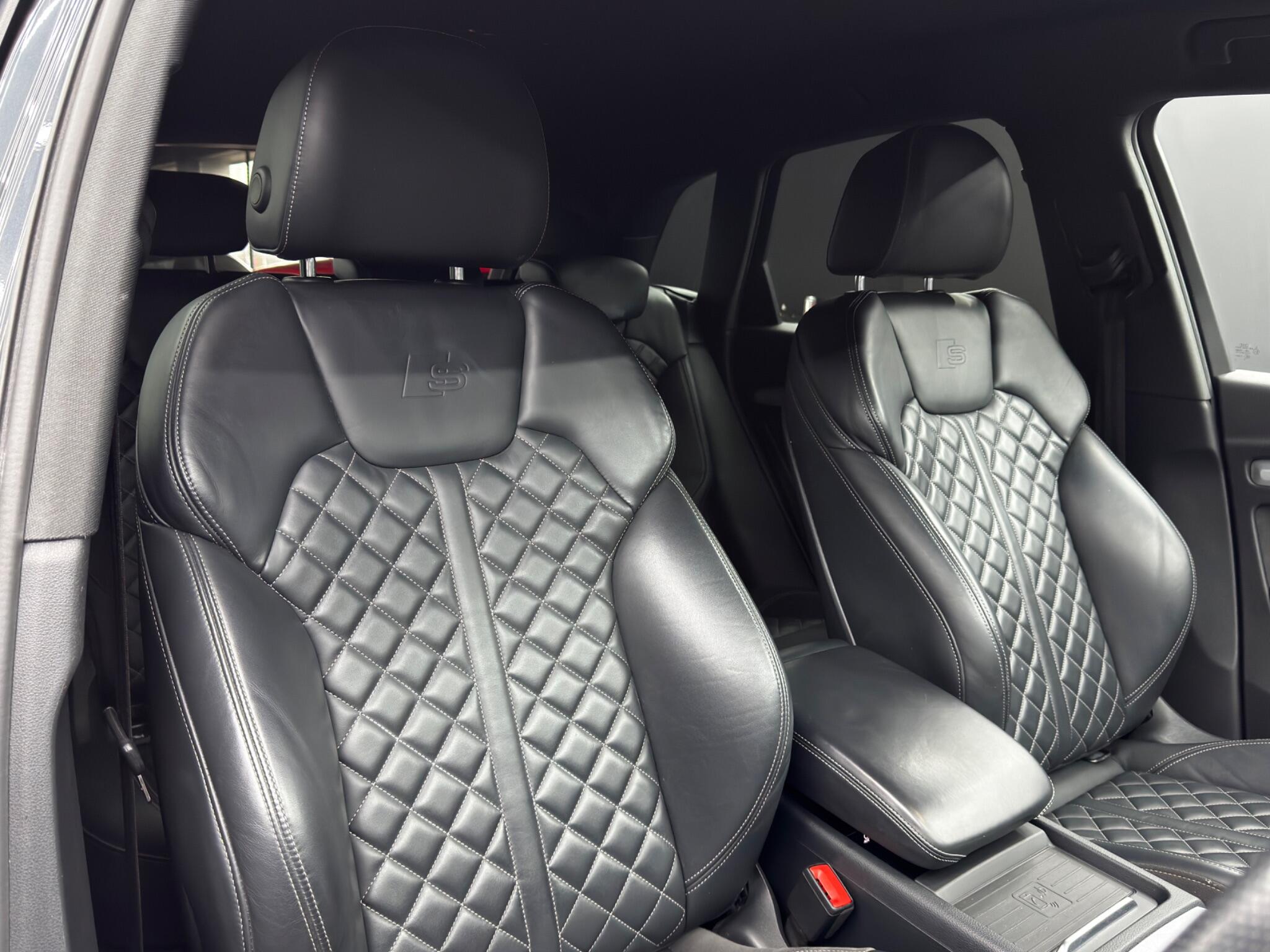 Audi Q5 2.0 TFSIe 55 S line Competition S Tronic quattro Euro 6 (s/s) 5dr 14.1kWh 5dr Automatic 2026