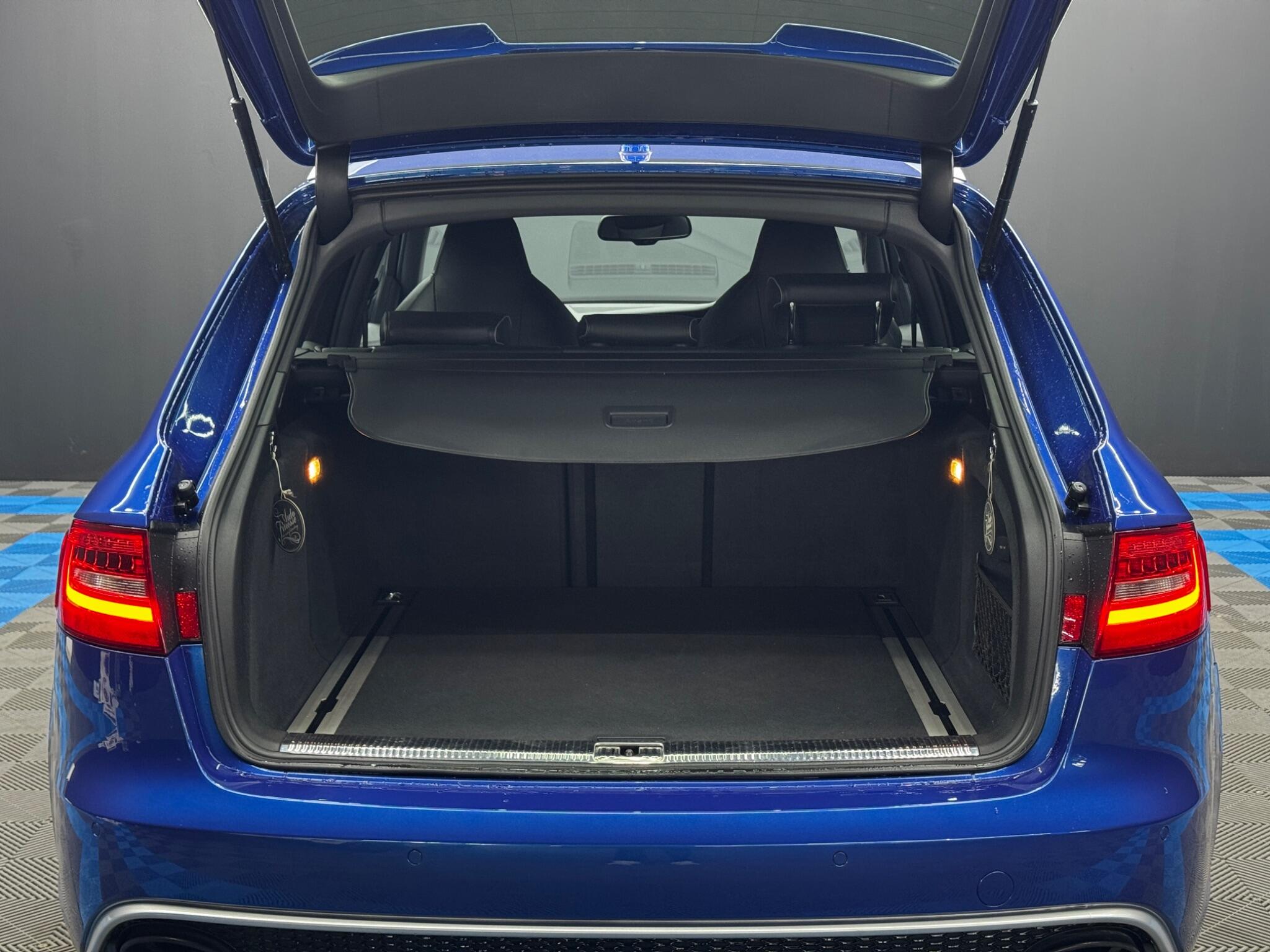 Audi RS4 Avant 4.2 FSI V8 S Tronic quattro Euro 5 5dr 5dr Automatic 2026