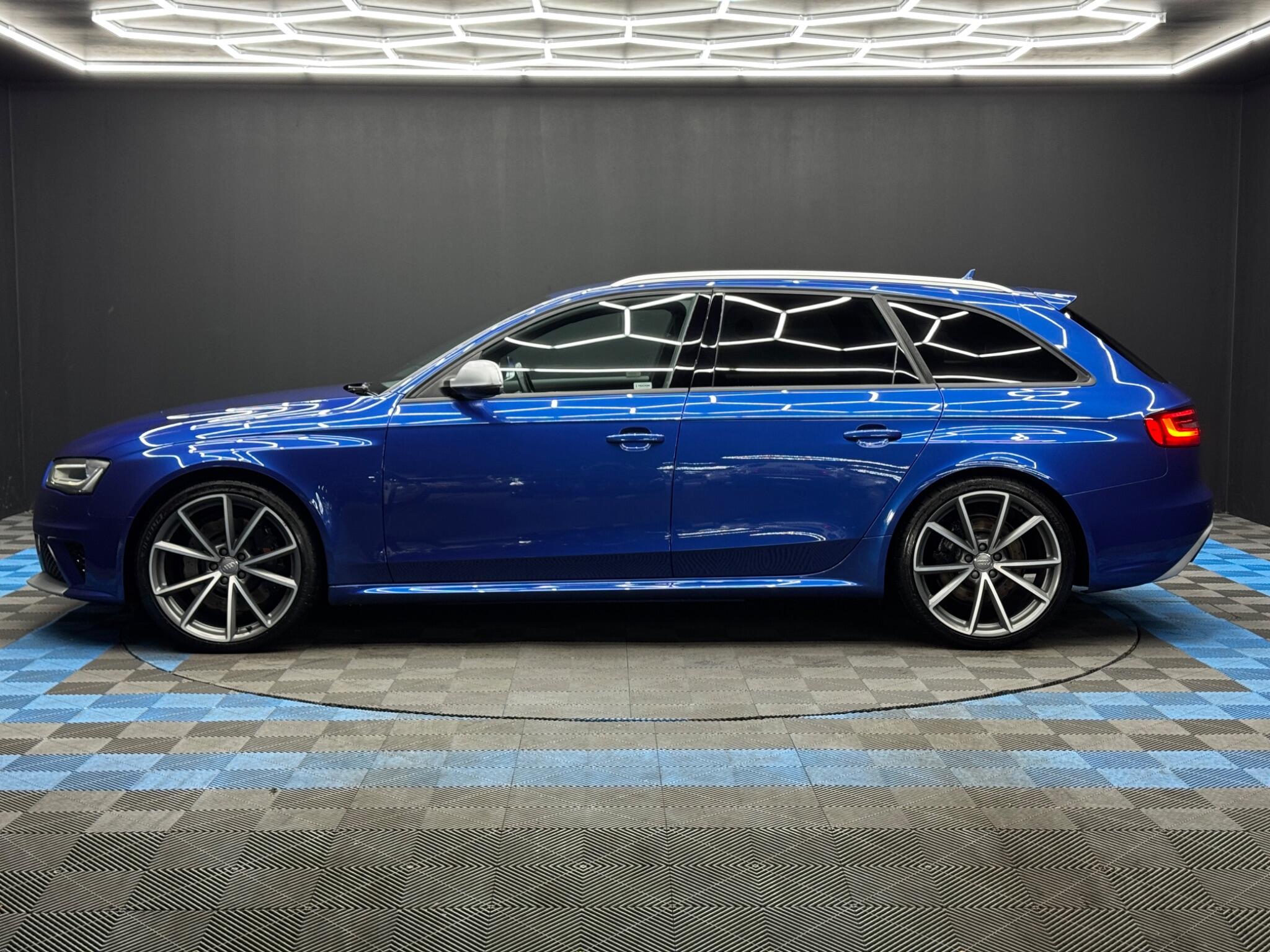 Audi RS4 Avant 4.2 FSI V8 S Tronic quattro Euro 5 5dr 5dr Automatic 2026