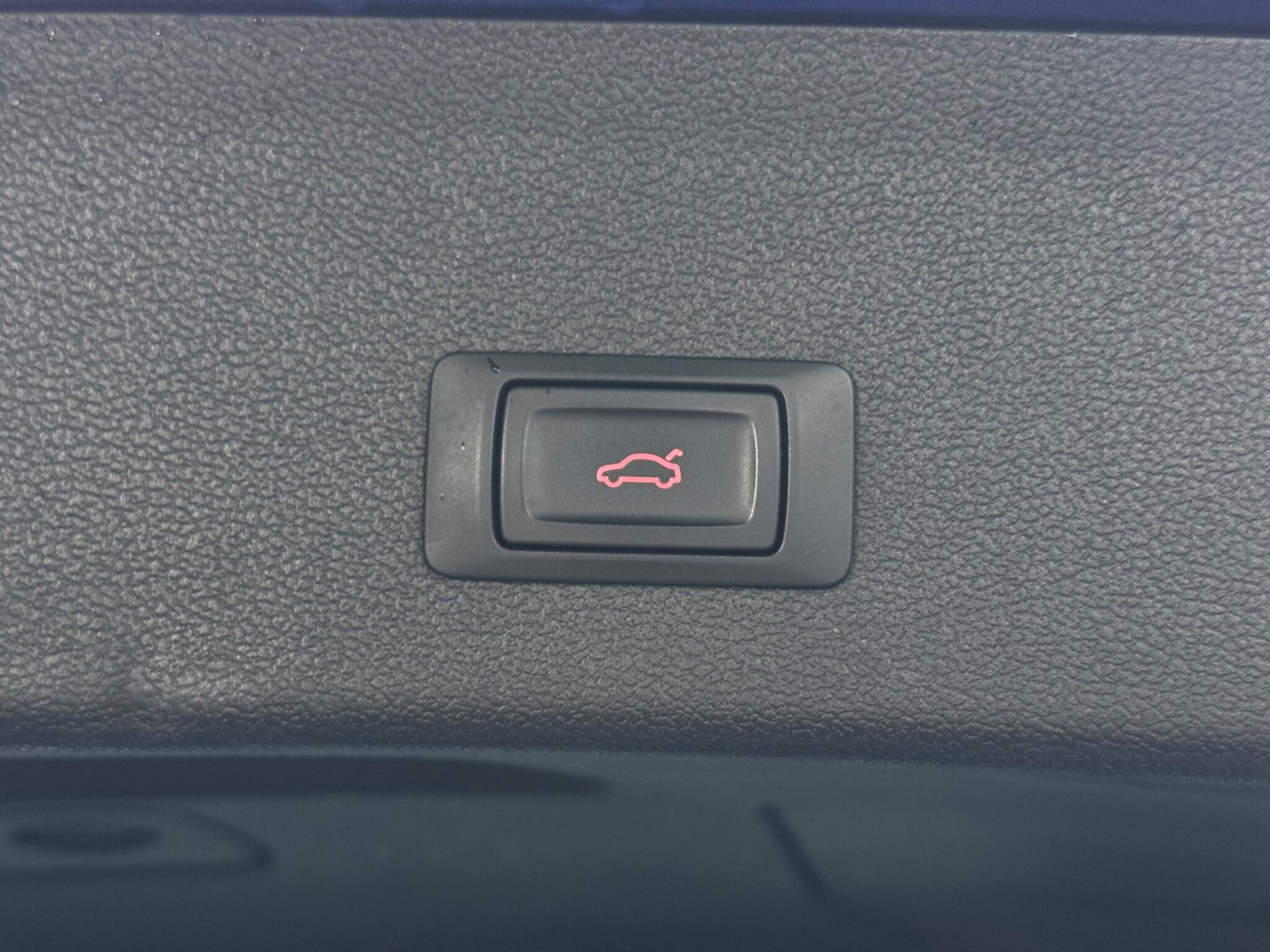 Audi RS4 Avant 4.2 FSI V8 S Tronic quattro Euro 5 5dr 5dr Automatic 2026