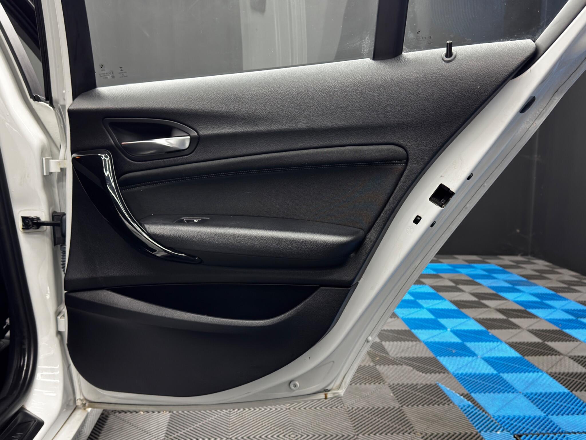 BMW 1 Series 1.6 118i Sport Auto Euro 6 (s/s) 5dr 5dr Automatic 2025