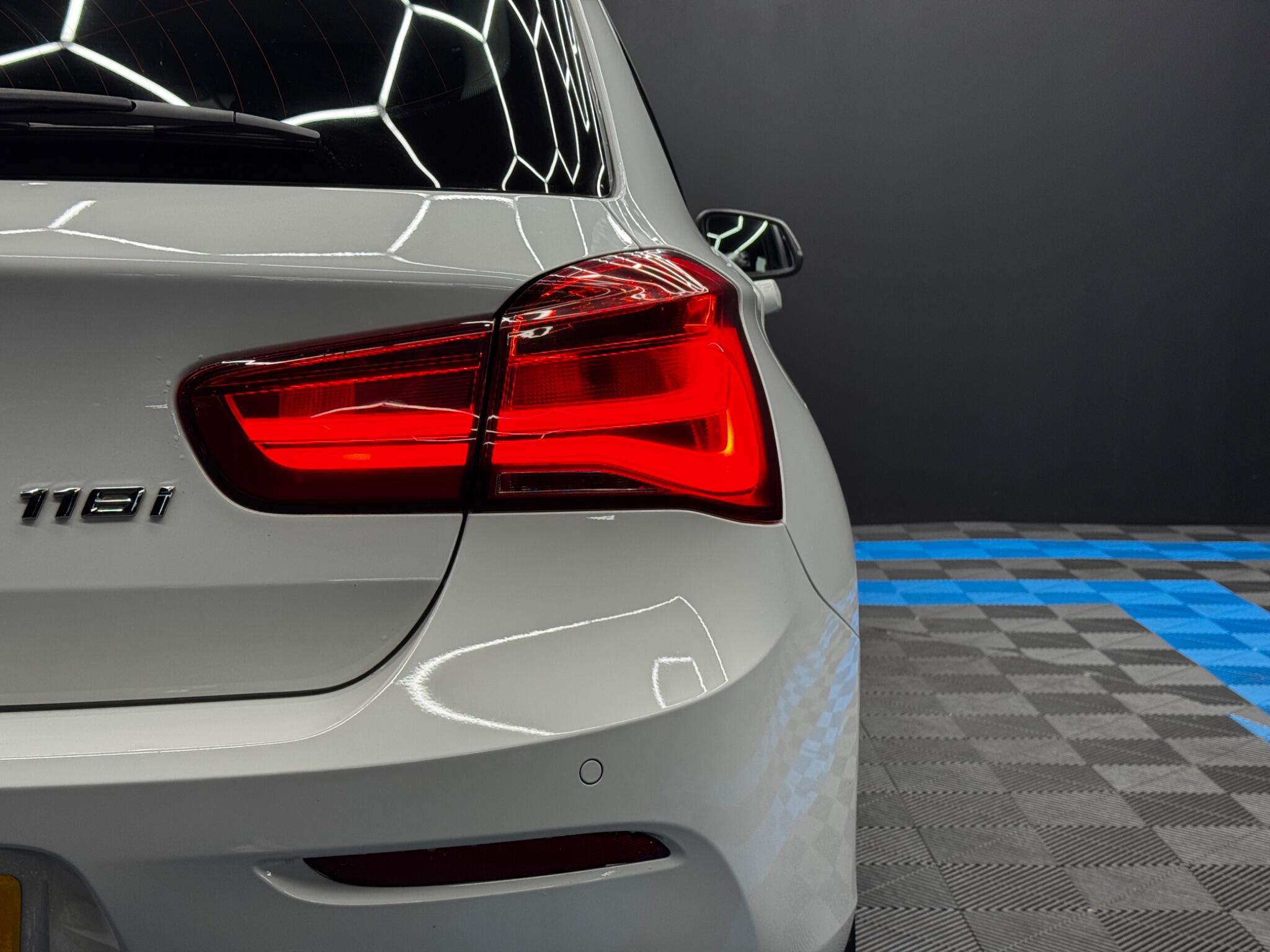 BMW 1 Series 1.6 118i Sport Auto Euro 6 (s/s) 5dr 5dr Automatic 2025