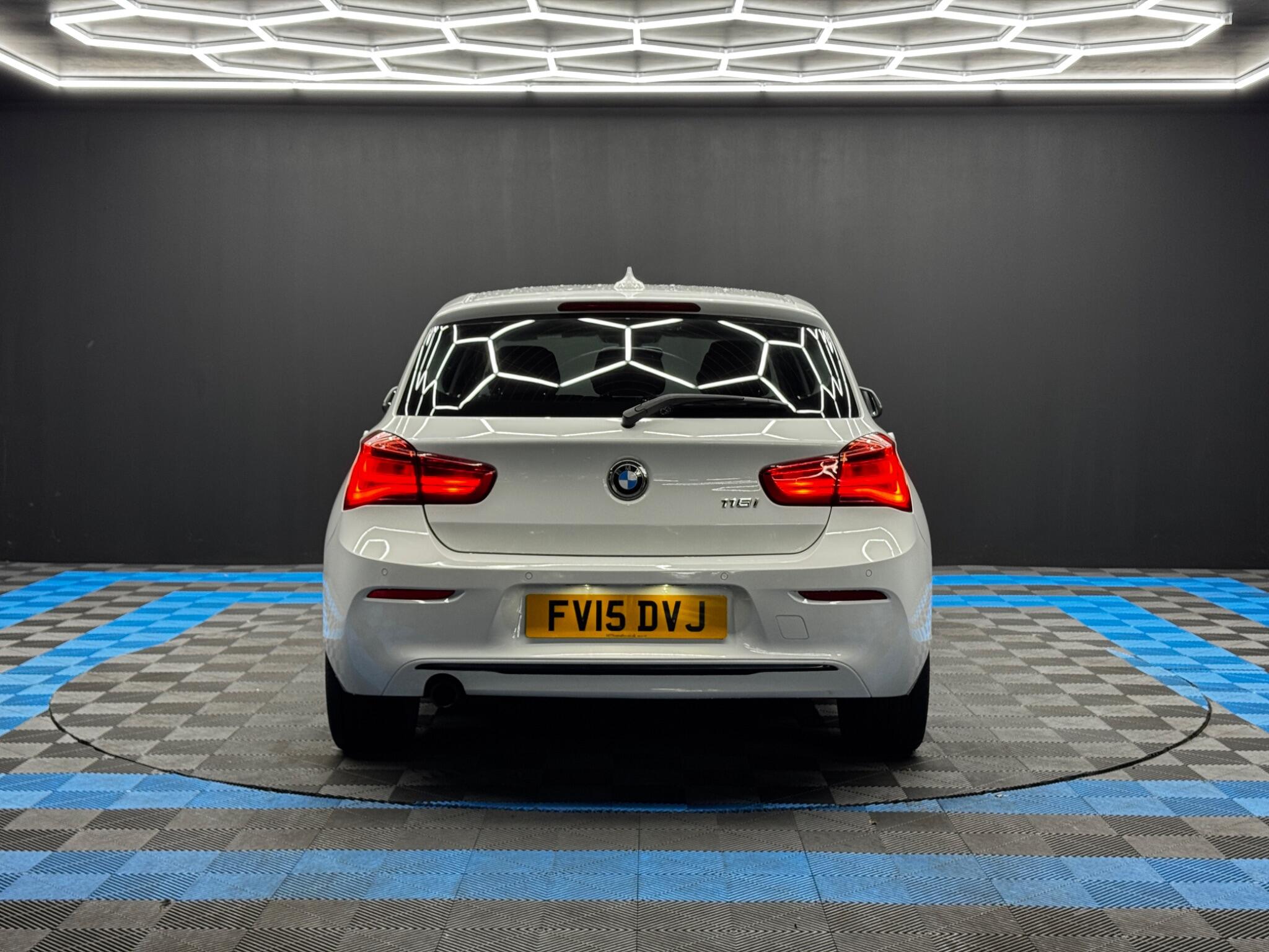 BMW 1 Series 1.6 118i Sport Auto Euro 6 (s/s) 5dr 5dr Automatic 2025