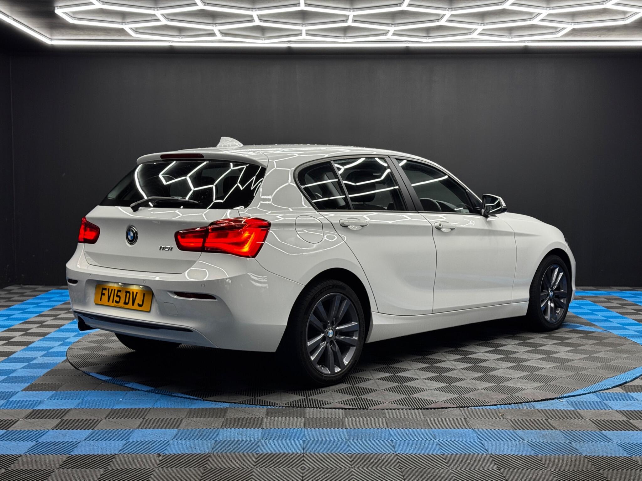 BMW 1 Series 1.6 118i Sport Auto Euro 6 (s/s) 5dr 5dr Automatic 2025