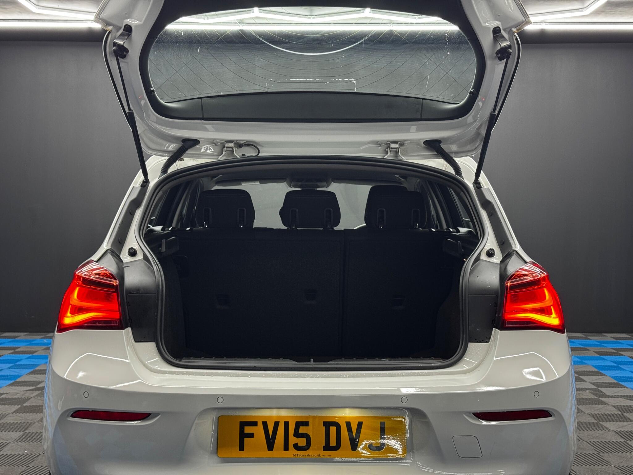 BMW 1 Series 1.6 118i Sport Auto Euro 6 (s/s) 5dr 5dr Automatic 2025