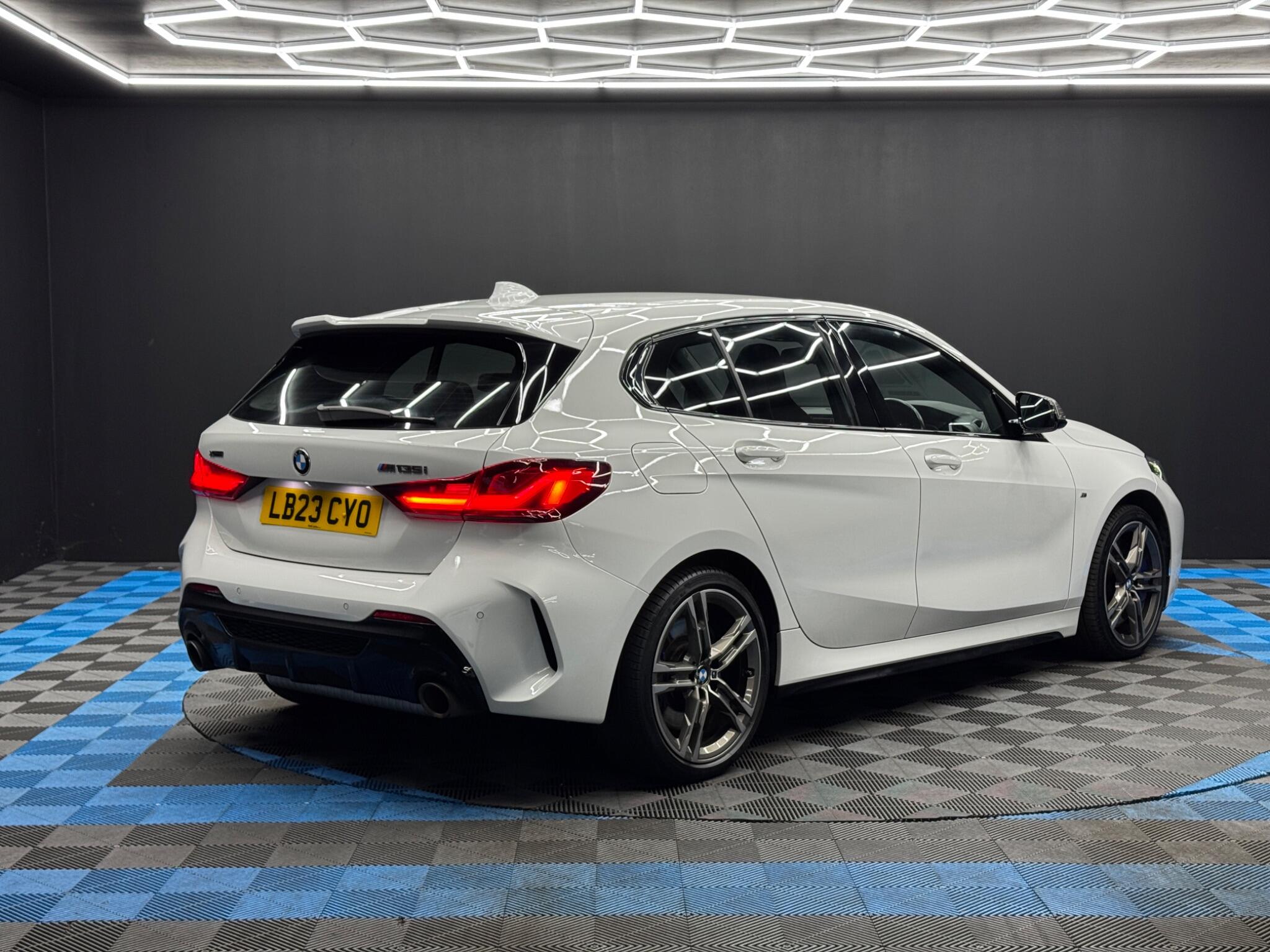 BMW 1 Series 2.0 M135i Auto xDrive Euro 6 (s/s) 5dr 5dr Automatic 2026