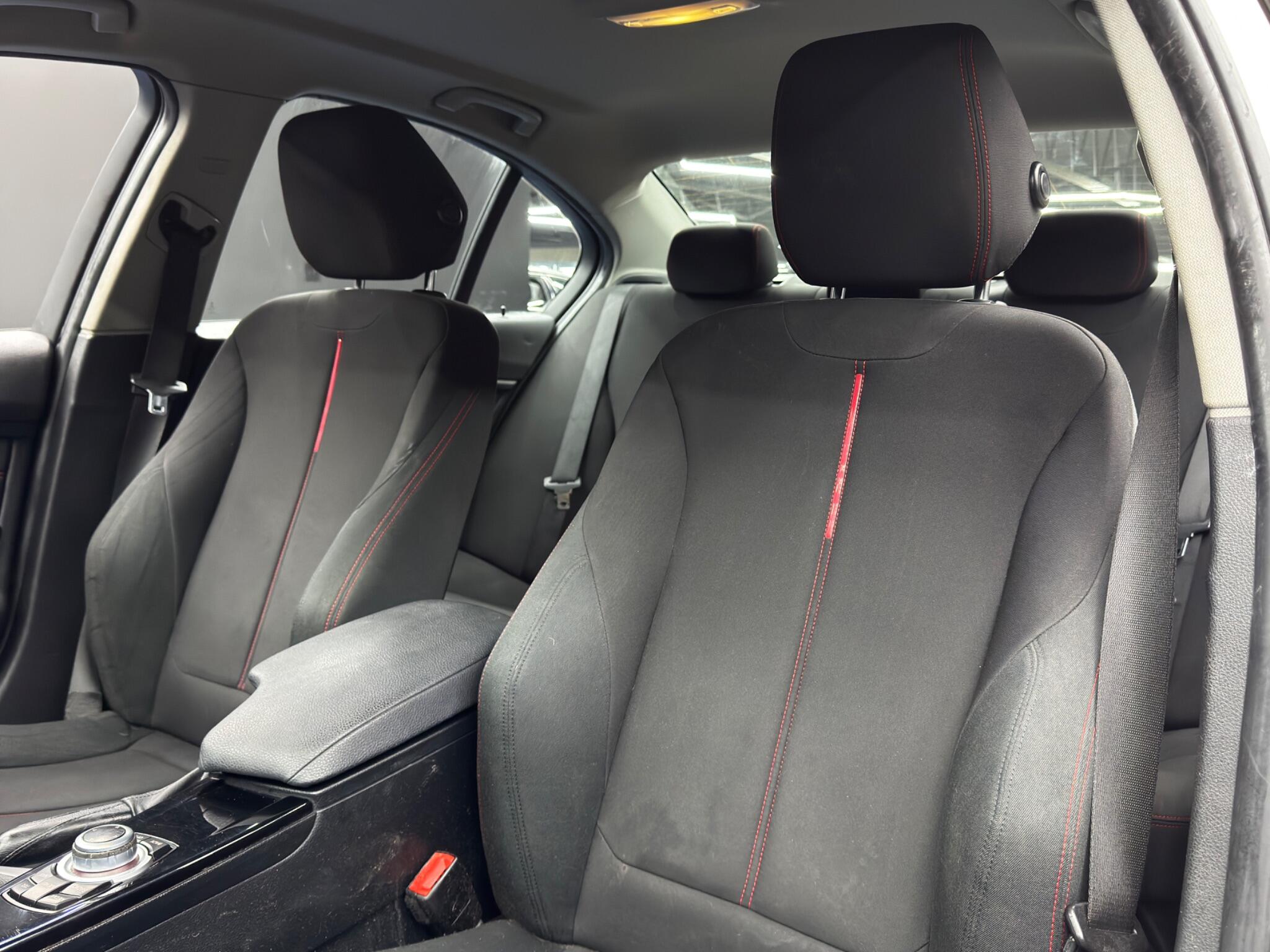 BMW 3 Series 2.0 318d BluePerformance Sport Euro 6 (s/s) 4dr 4dr Manual 2026