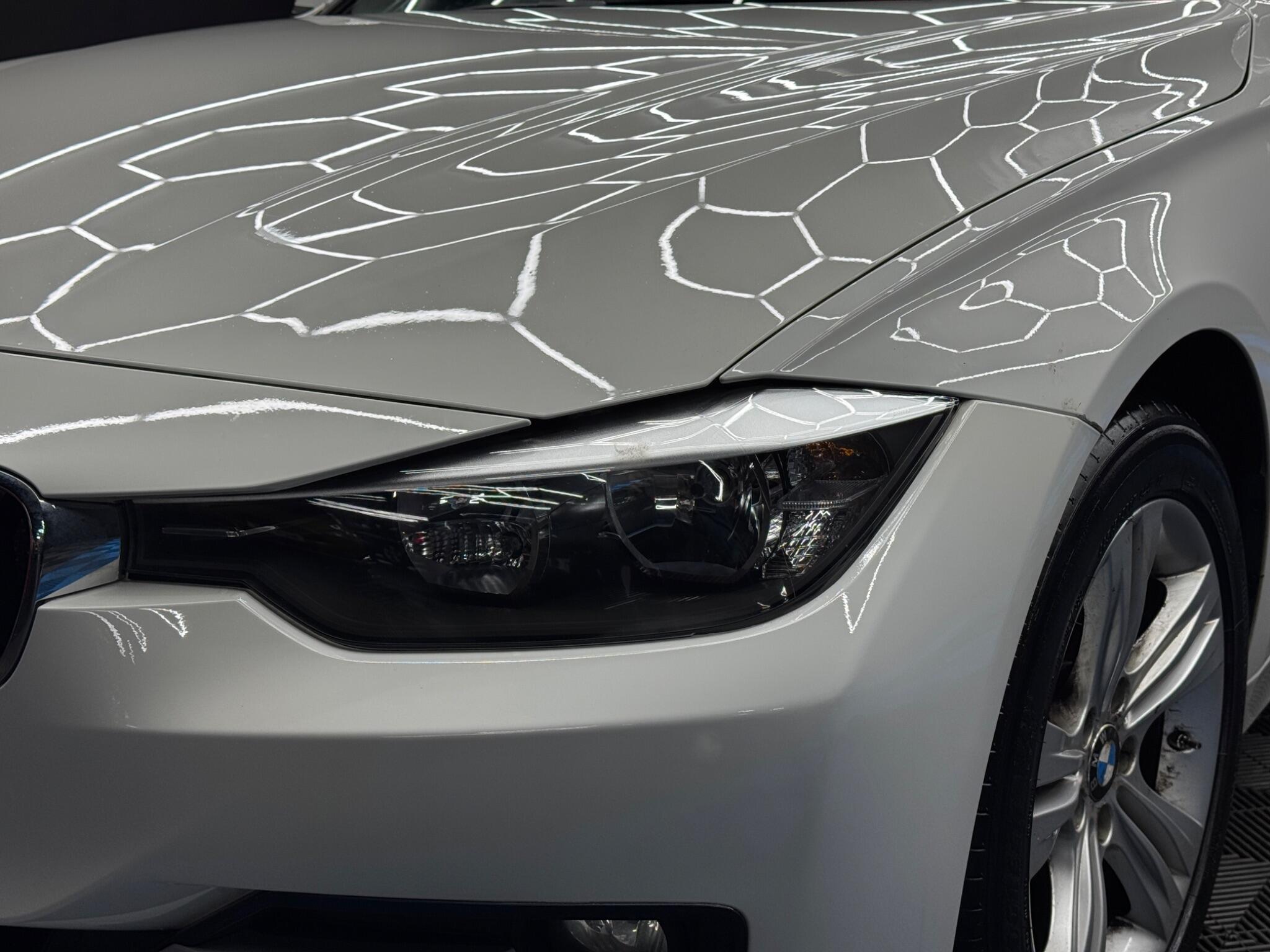 BMW 3 Series 2.0 318d BluePerformance Sport Euro 6 (s/s) 4dr 4dr Manual 2026