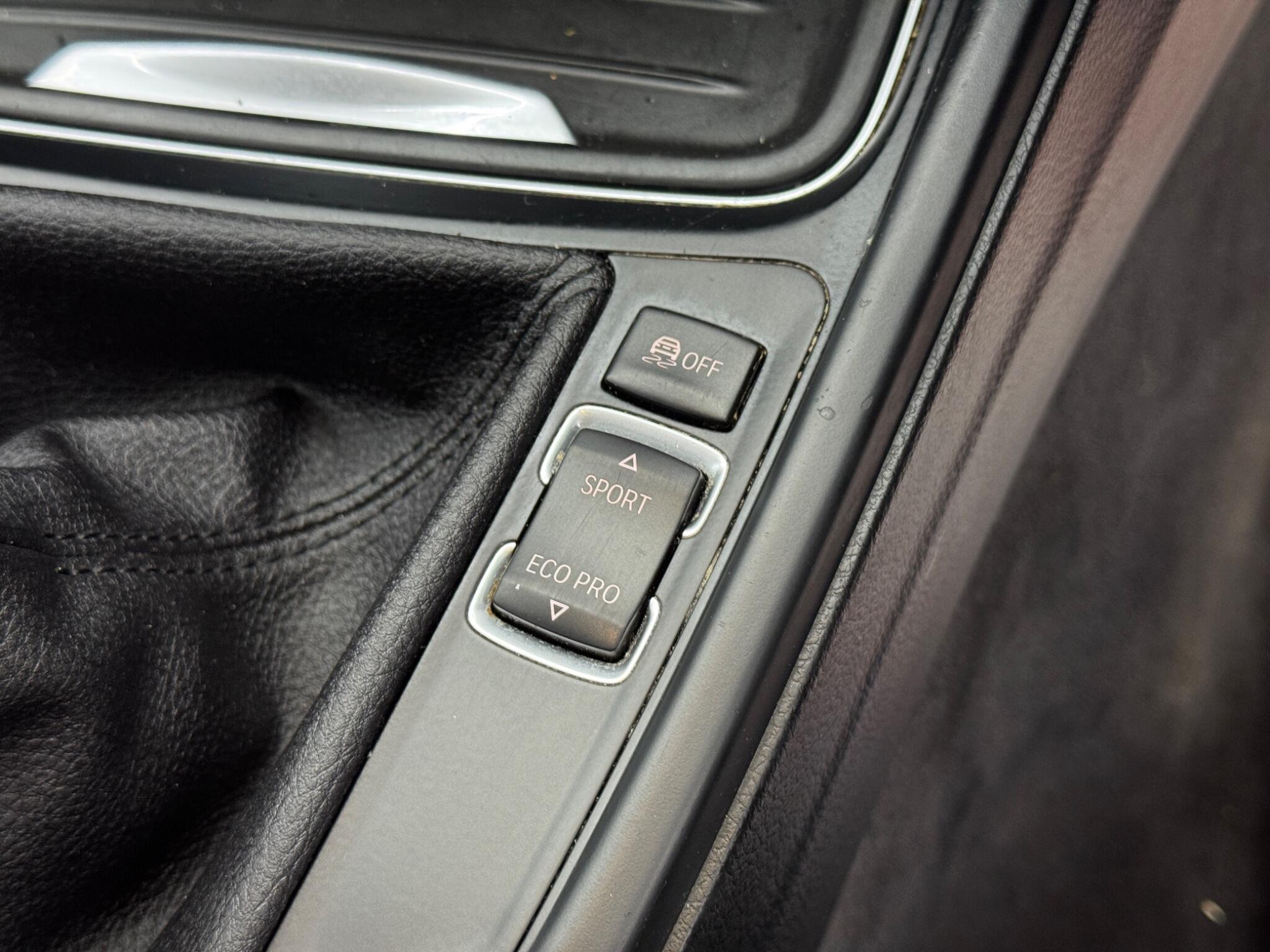 BMW 3 Series 2.0 318d BluePerformance Sport Euro 6 (s/s) 4dr 4dr Manual 2026