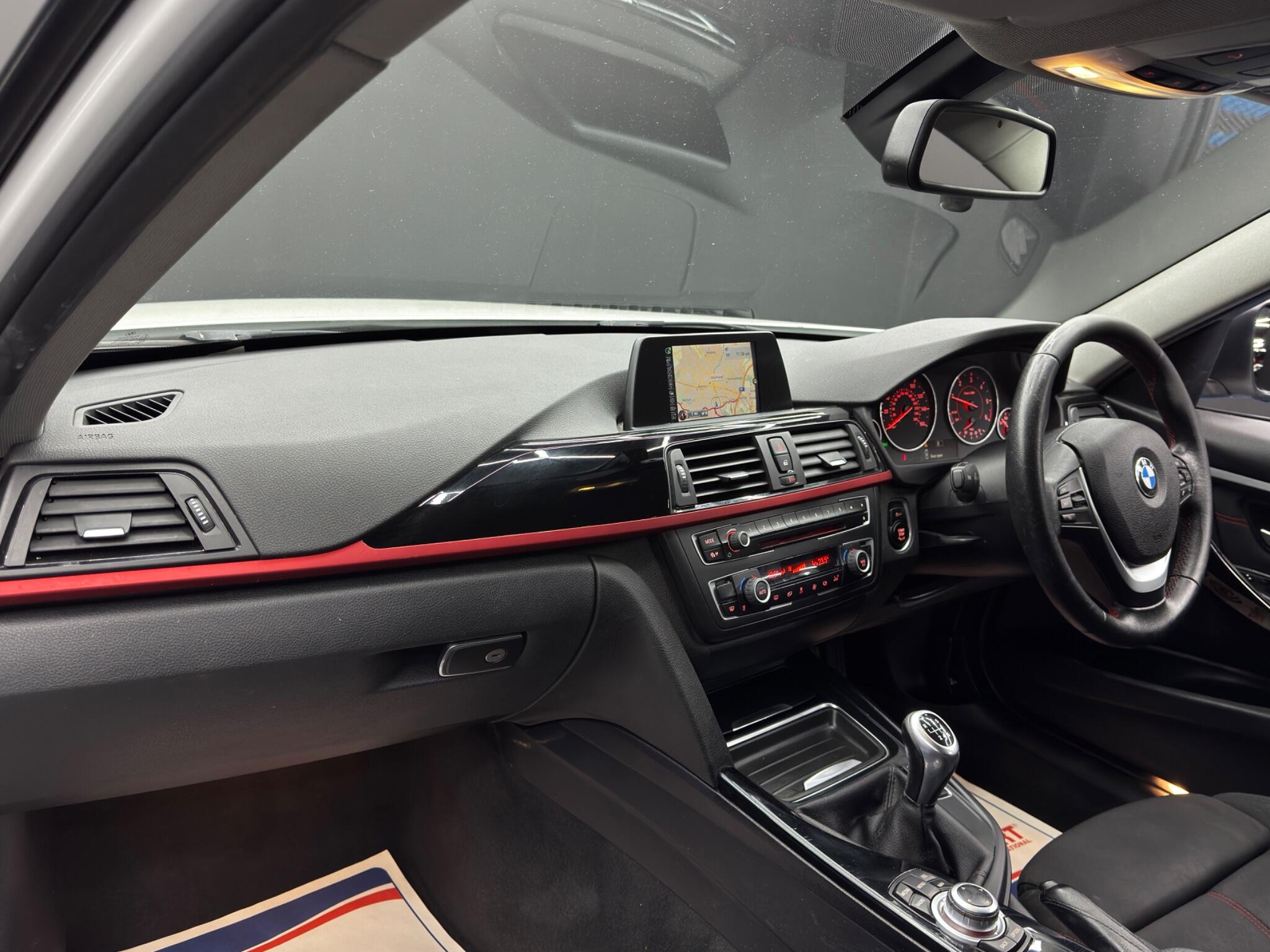 BMW 3 Series 2.0 318d BluePerformance Sport Euro 6 (s/s) 4dr 4dr Manual 2026