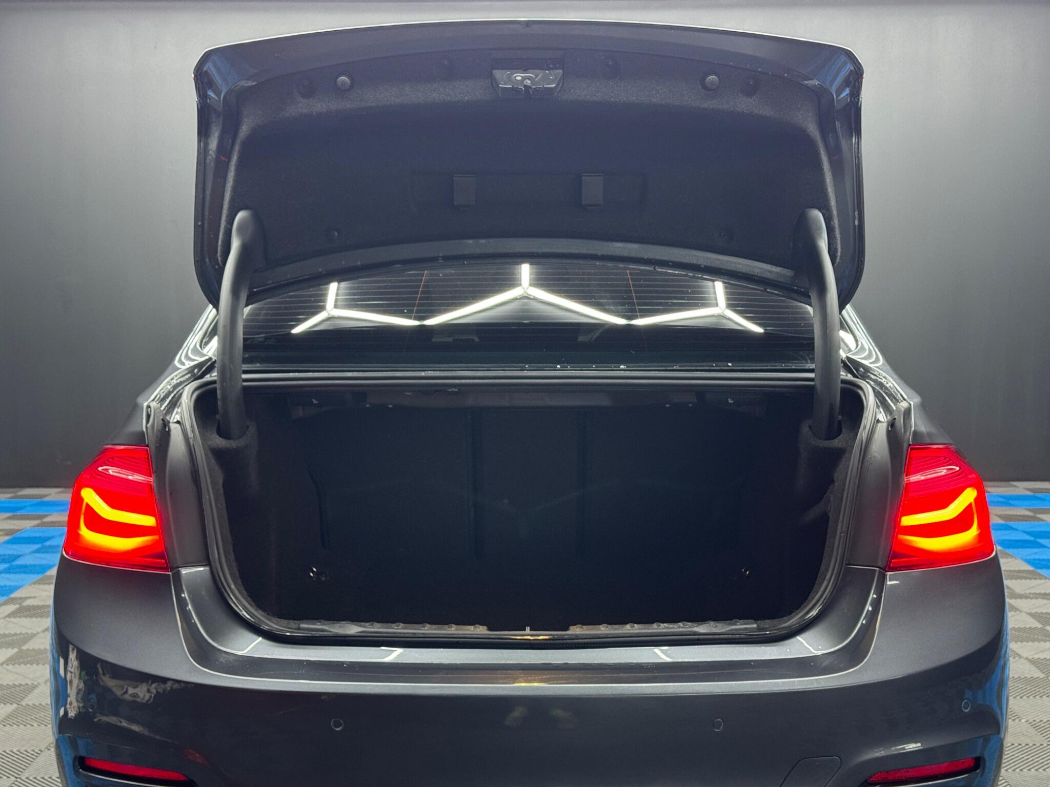 BMW 3 Series 2.0 318d Sport Auto Euro 6 (s/s) 4dr 4dr Automatic 2026