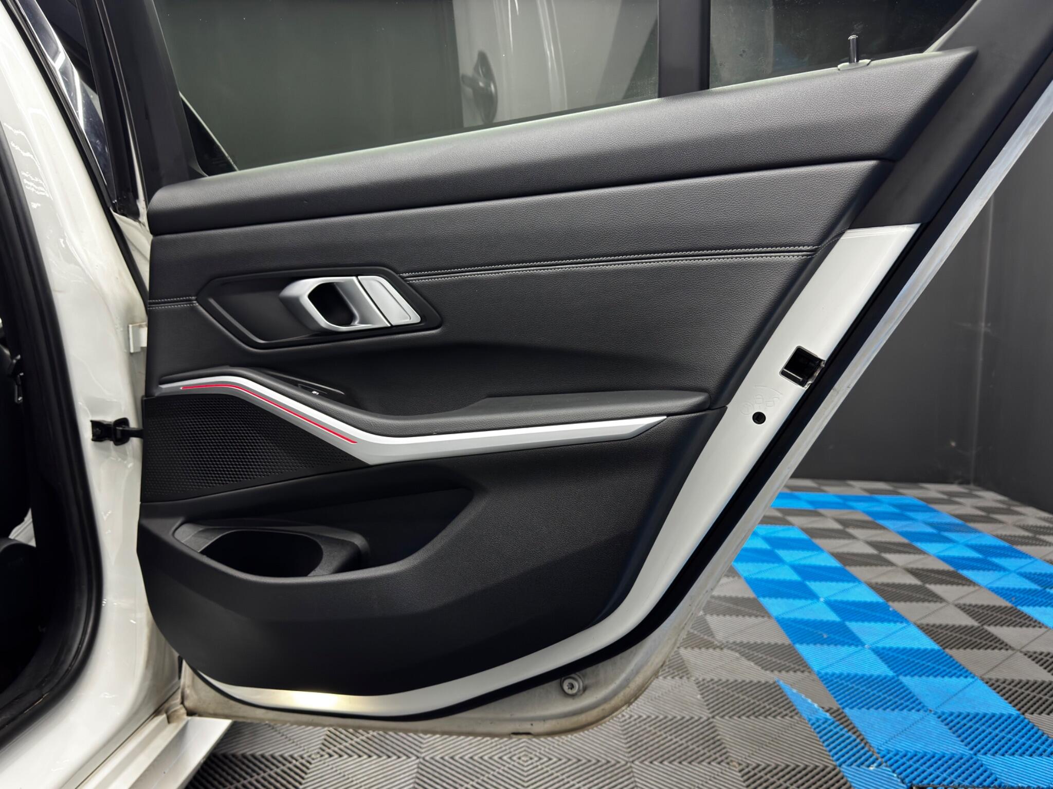 BMW 3 Series 2.0 320d M Sport Auto Euro 6 (s/s) 4dr 4dr Automatic 2025