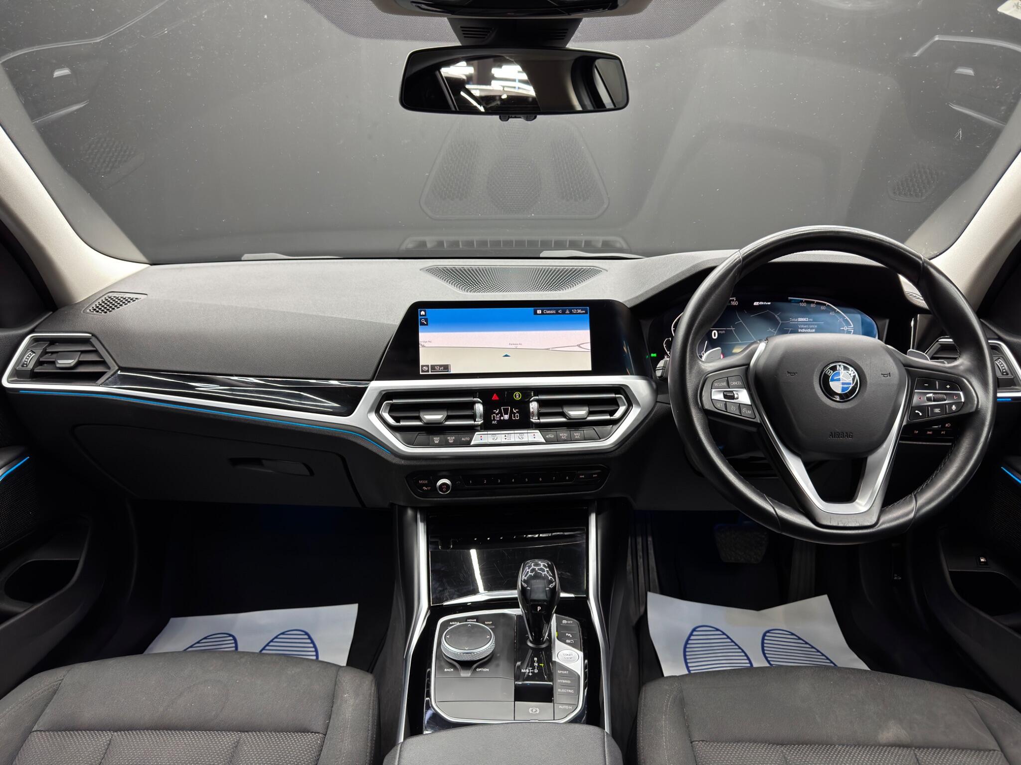 BMW 3 Series 2.0 330e 12kWh SE Pro Auto Euro 6 (s/s) 4dr 4dr Automatic 2026