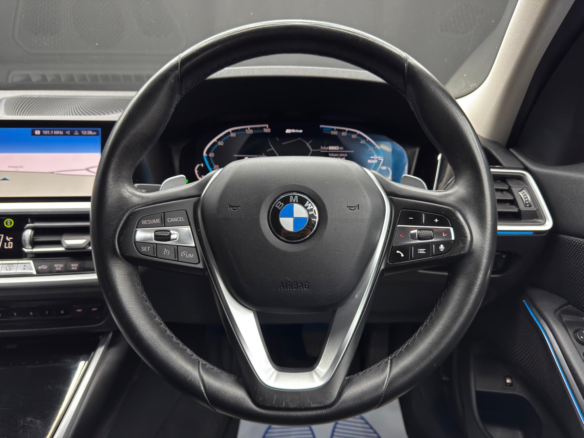 BMW 3 Series 2.0 330e 12kWh SE Pro Auto Euro 6 (s/s) 4dr 4dr Automatic 2026