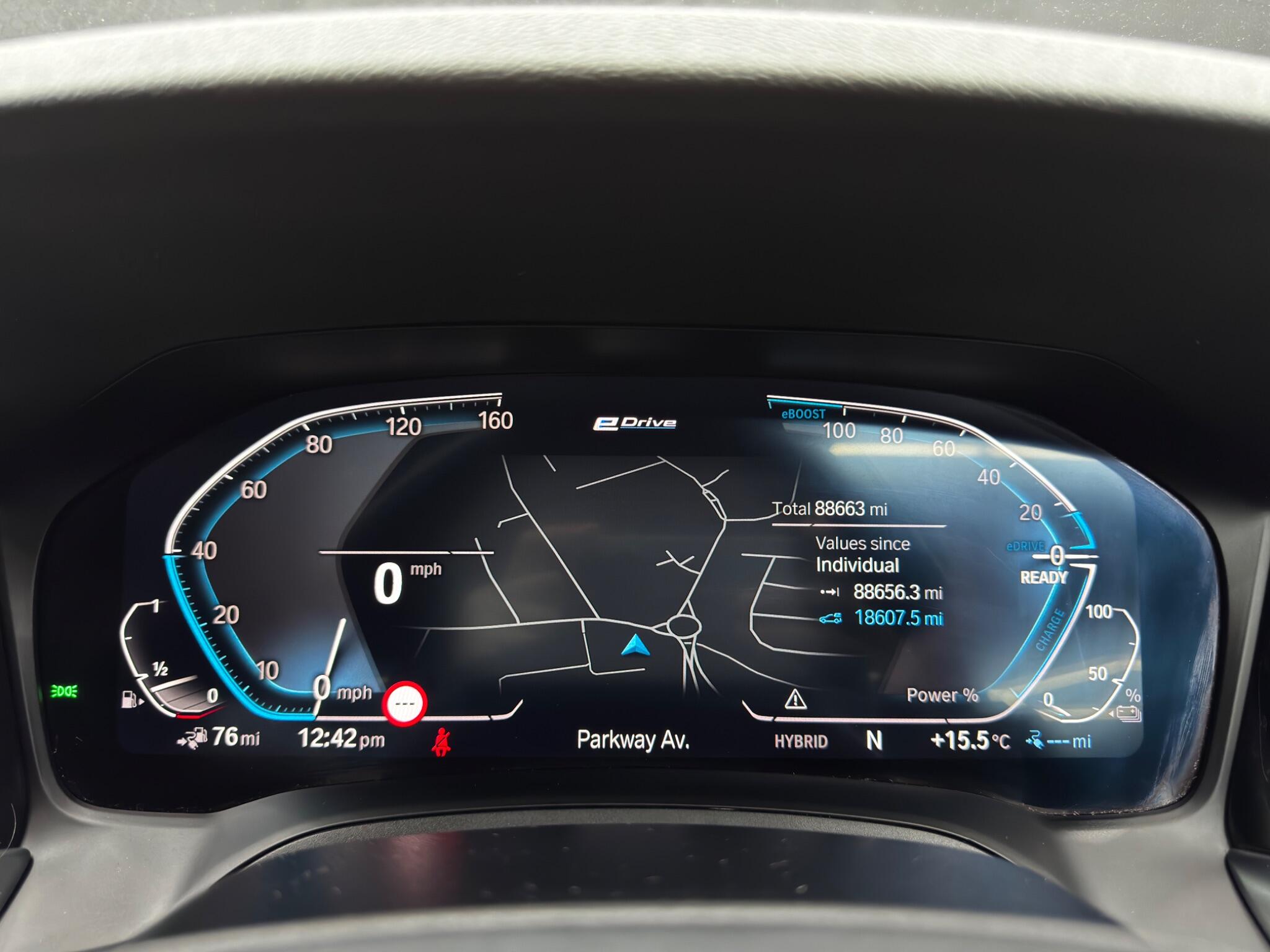 BMW 3 Series 2.0 330e 12kWh SE Pro Auto Euro 6 (s/s) 4dr 4dr Automatic 2026
