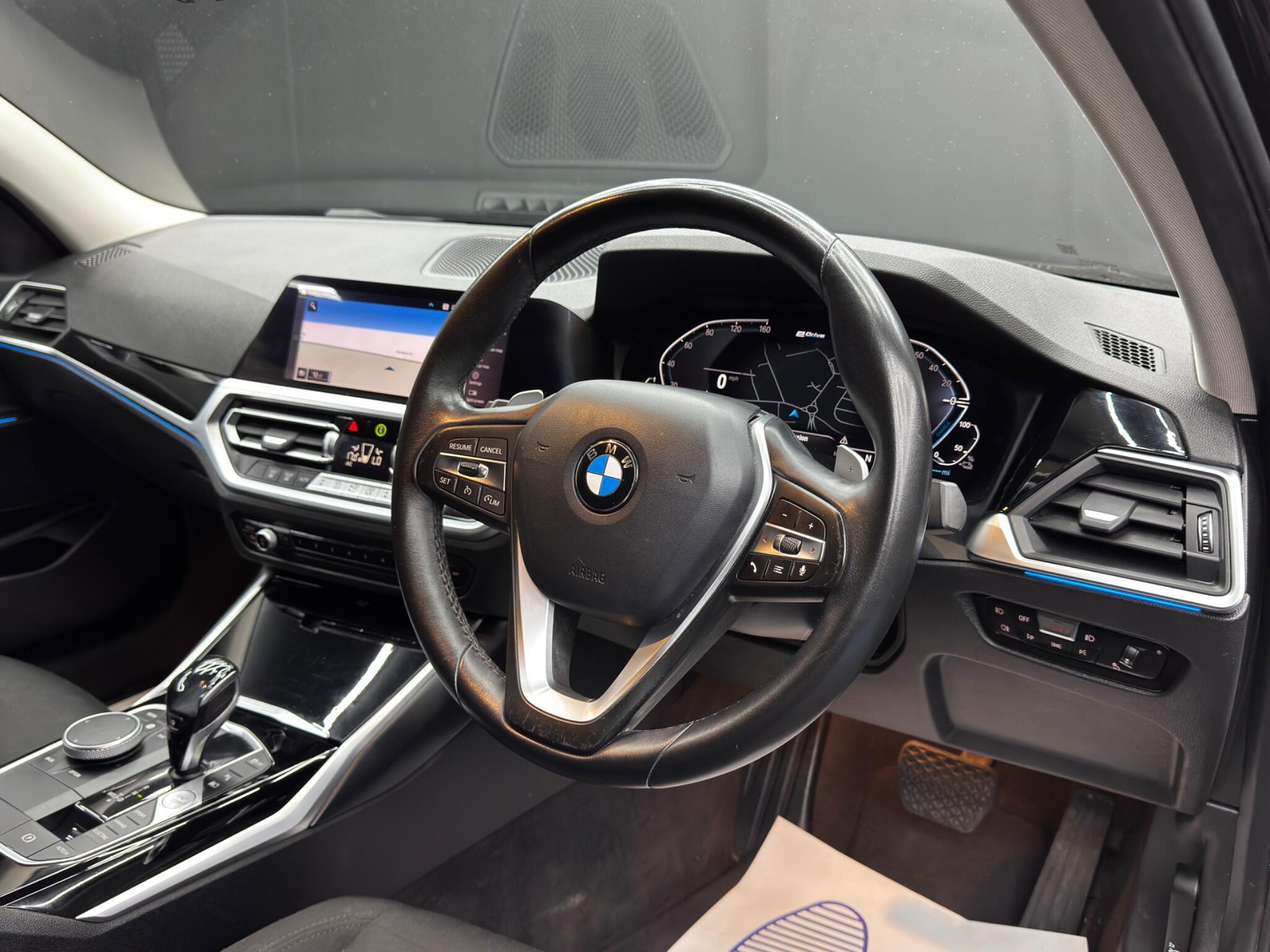 BMW 3 Series 2.0 330e 12kWh SE Pro Auto Euro 6 (s/s) 4dr 4dr Automatic 2026