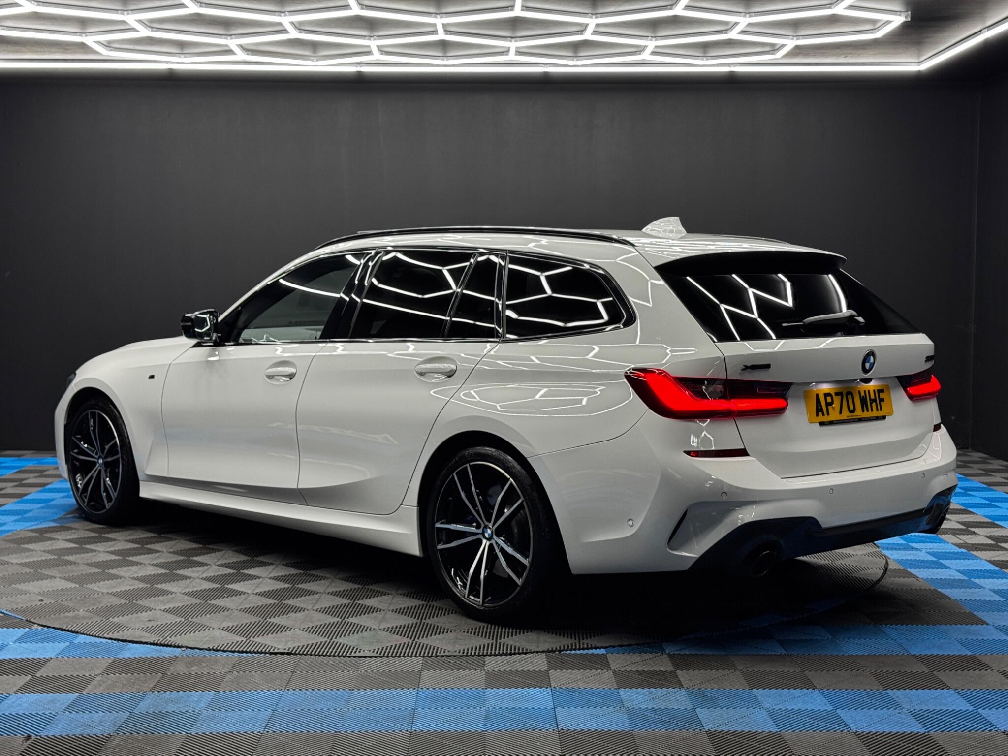 BMW 3 Series 3.0 330d M Sport Touring Auto xDrive Euro 6 (s/s) 5dr 5dr Automatic 2025